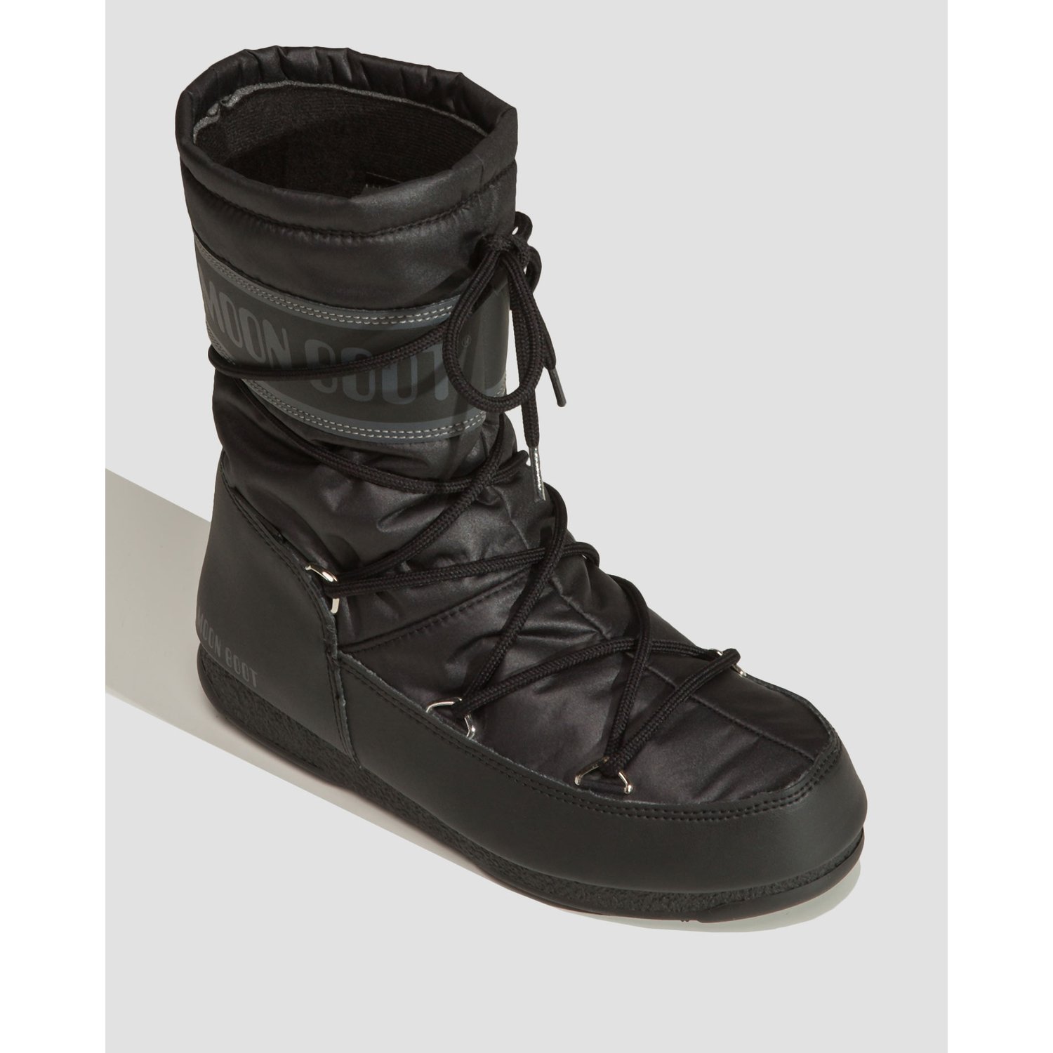 Czarne śniegowce Moon Boot Mid Nylon