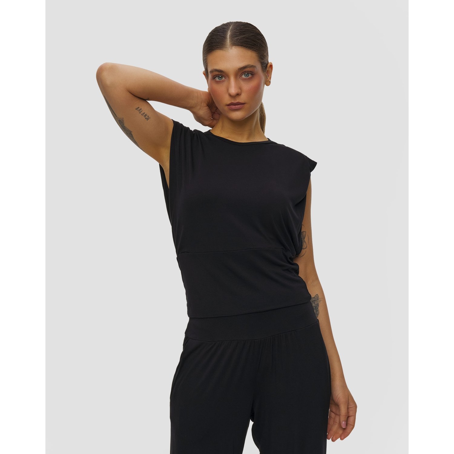 Czarny Top Z Wiskozy Damski Deha