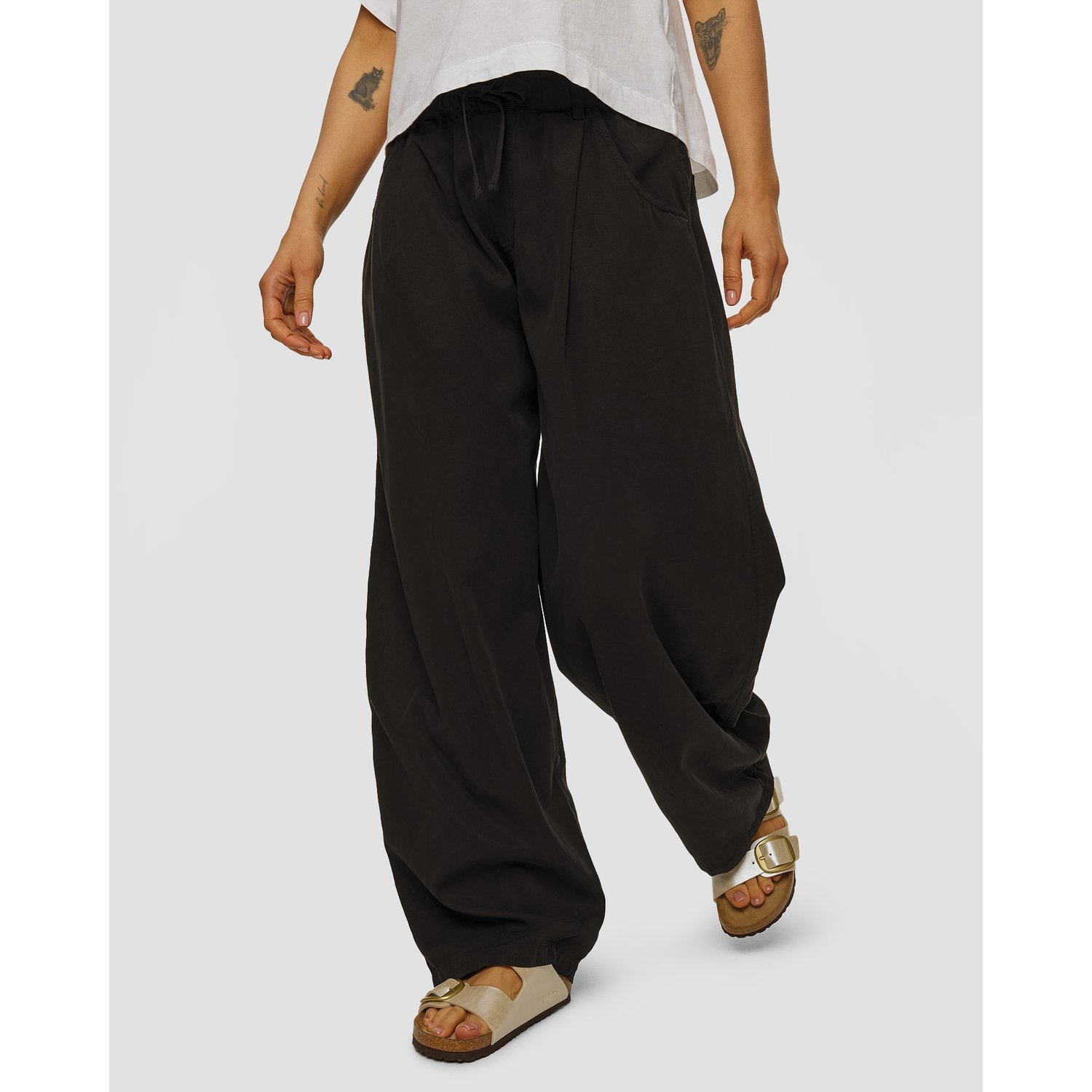 Czarne Spodnie Balloon Damskie Deha