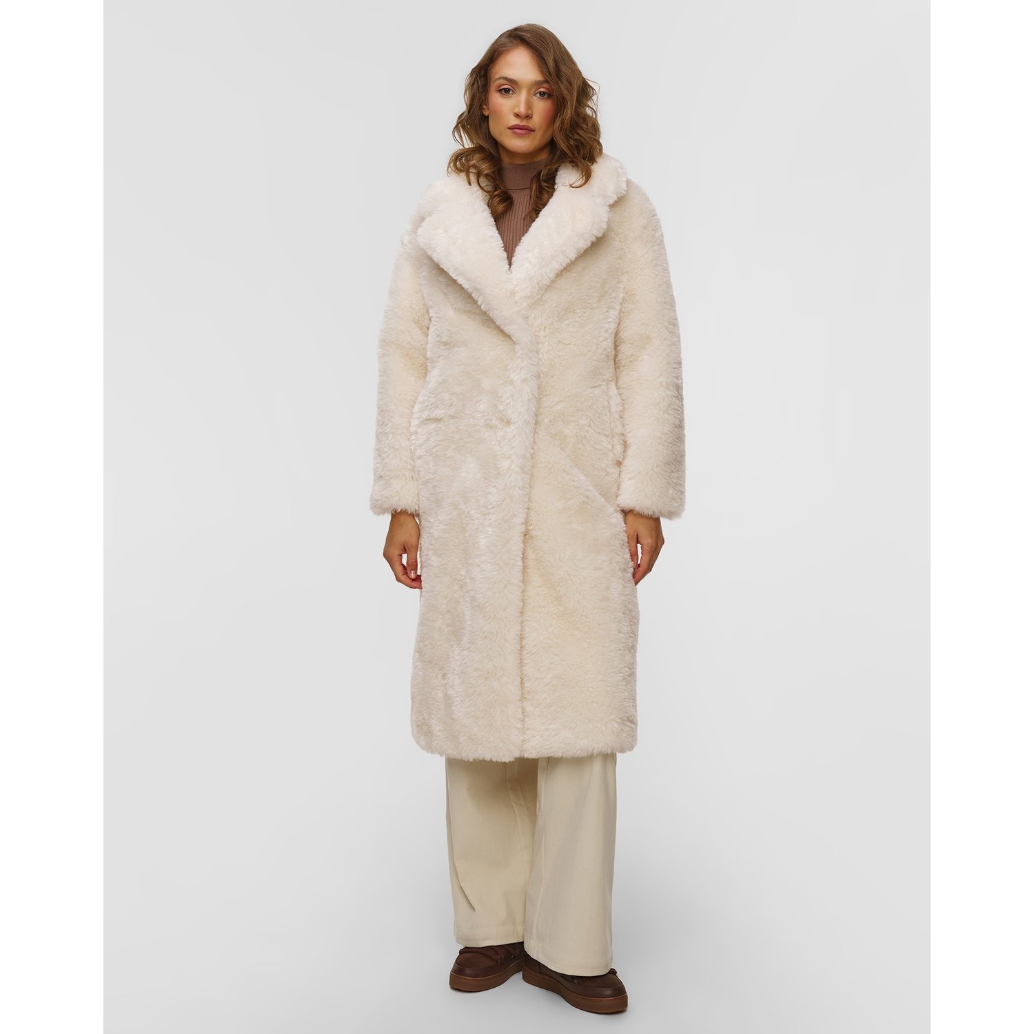 Beżowe Futro Damskie Sportalm