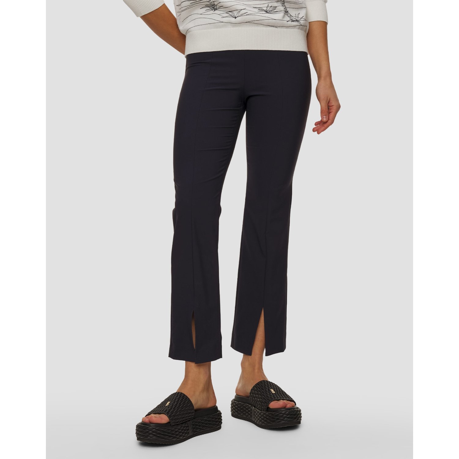 Granatowe Spodnie Damskie Z Rozcięciami Sportalm