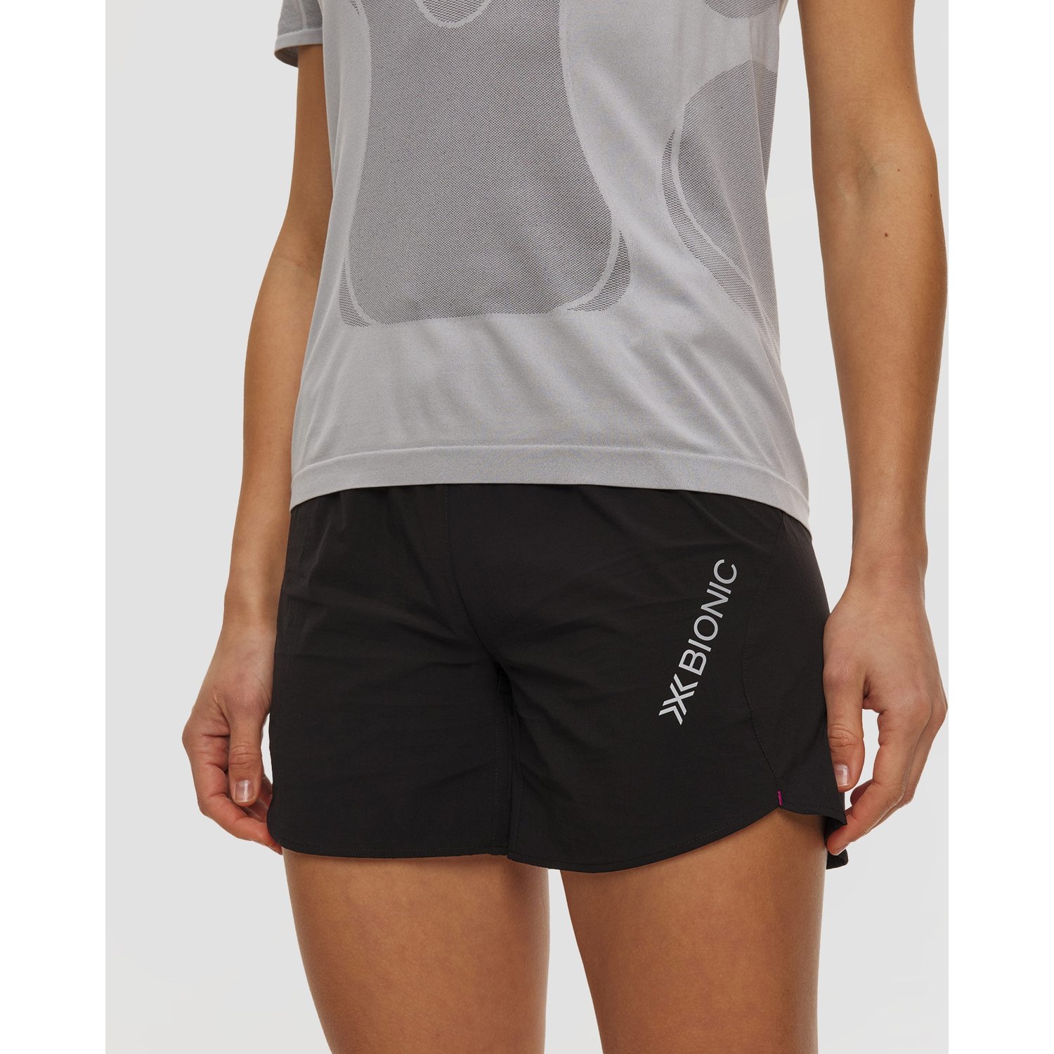 Spodenki Biegowe Damskie X-bionic Corefusion Run Discover Shorts Czarne