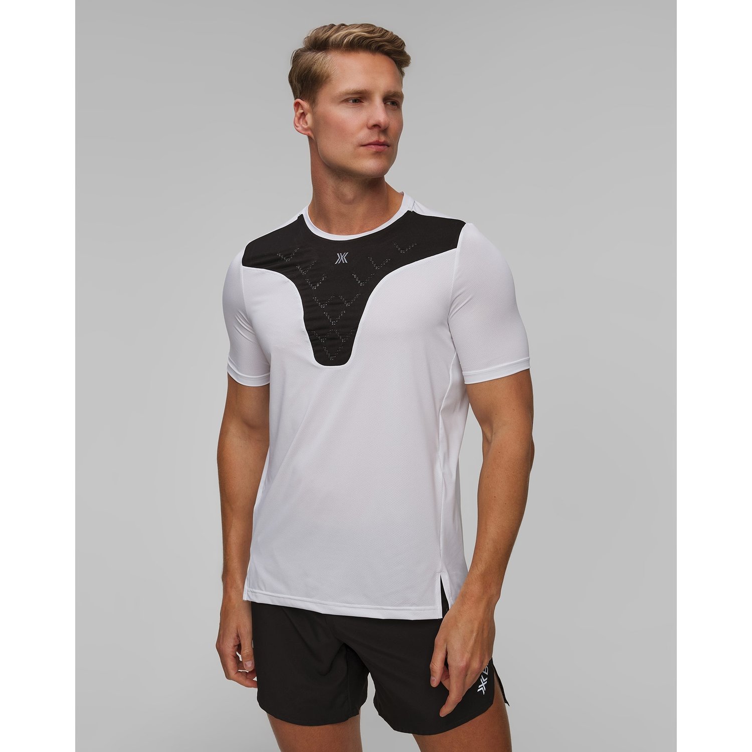 Koszulka Biegowa Męska X-bionic Corefusion Run Shirt Biało-czarna