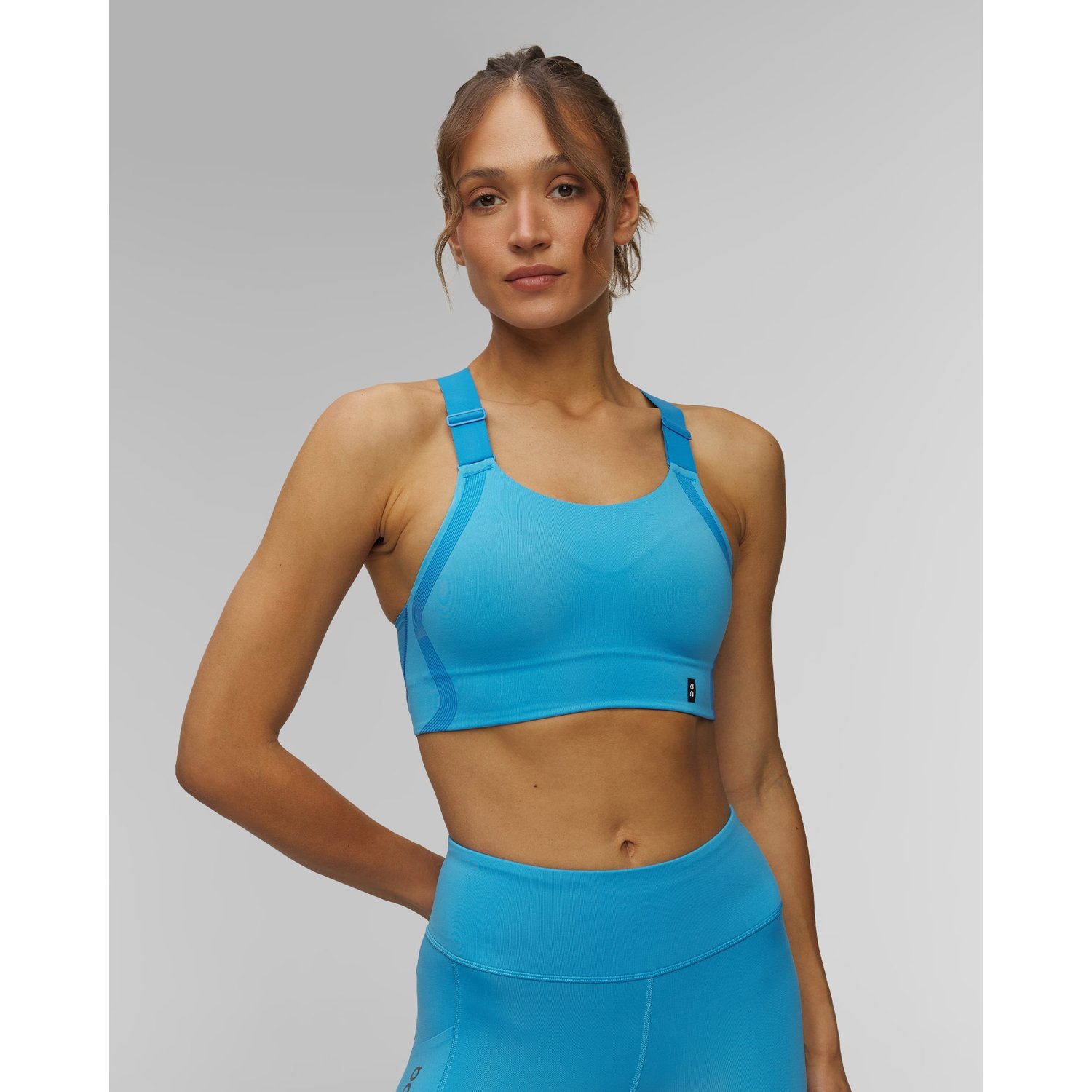Stanik Sportowy On Running Performance Flex Bra Zendaya Edit
