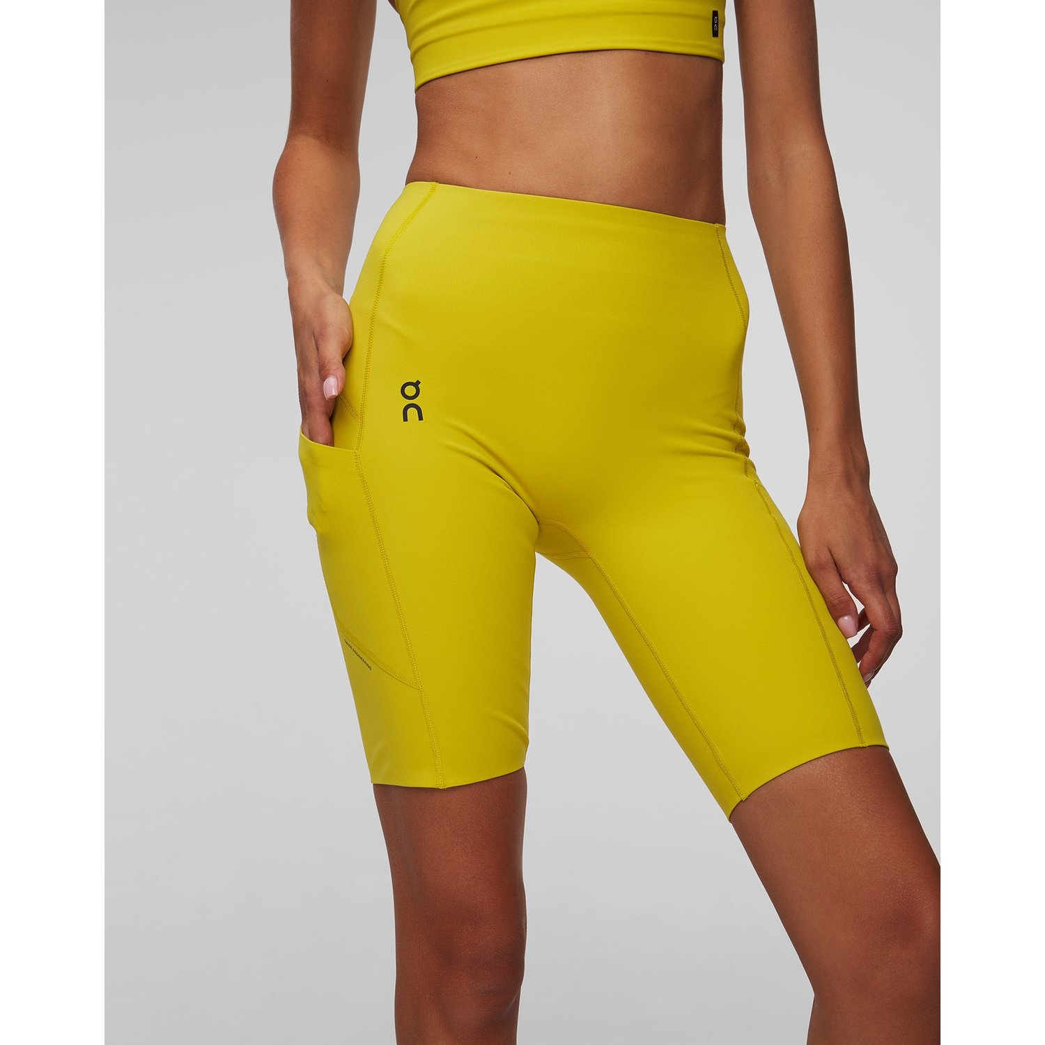 Krótkie Leginsy Damskie On Running Movement Tights