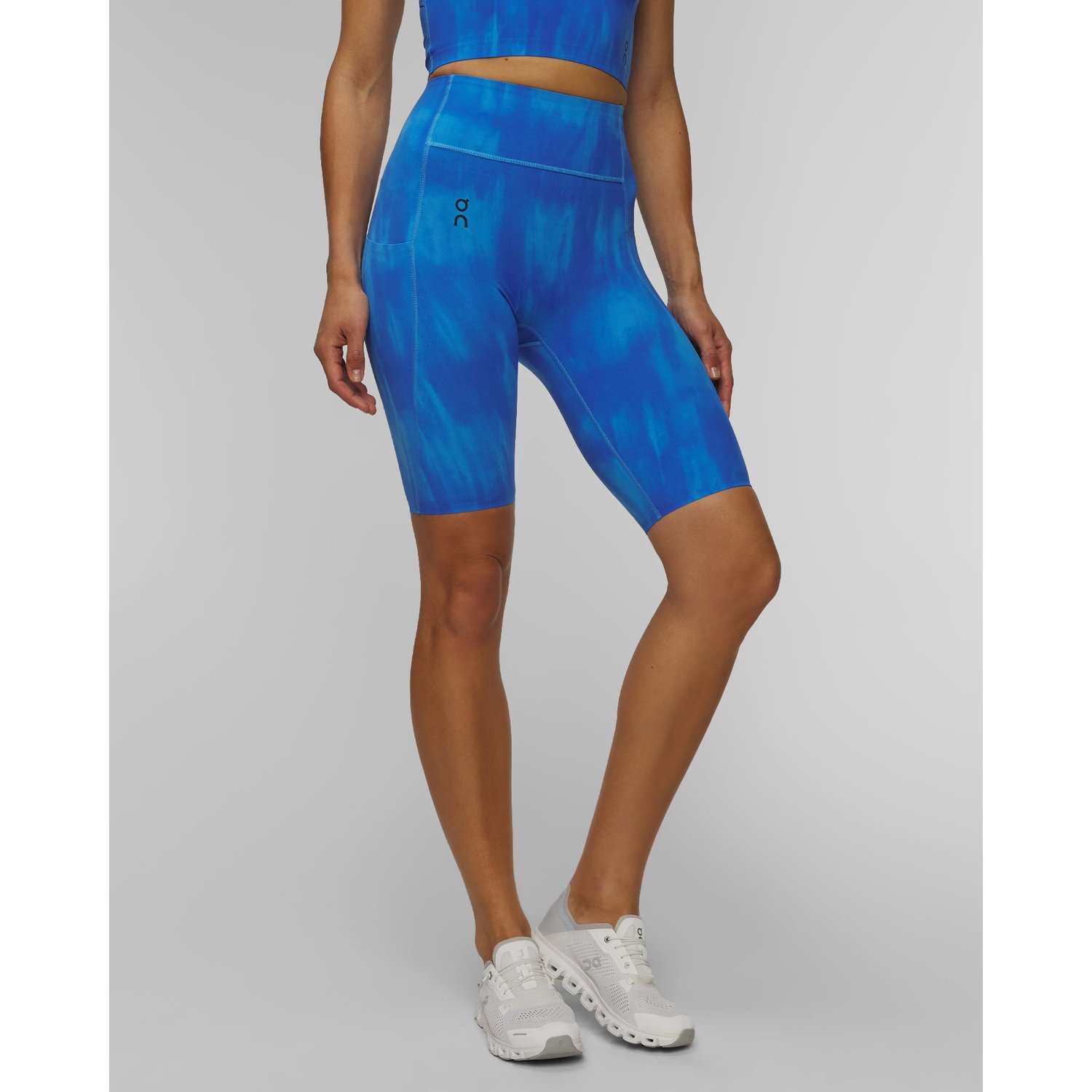 Krótkie Leginsy Damskie On Running Studio Tights Short Zendaya Edit