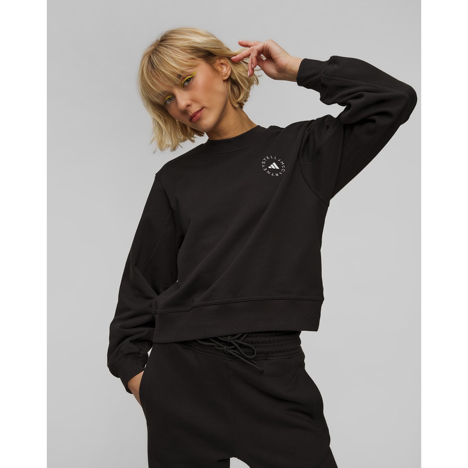 Czarna Bluza Damska Adidas By Stella Mccartney Regular