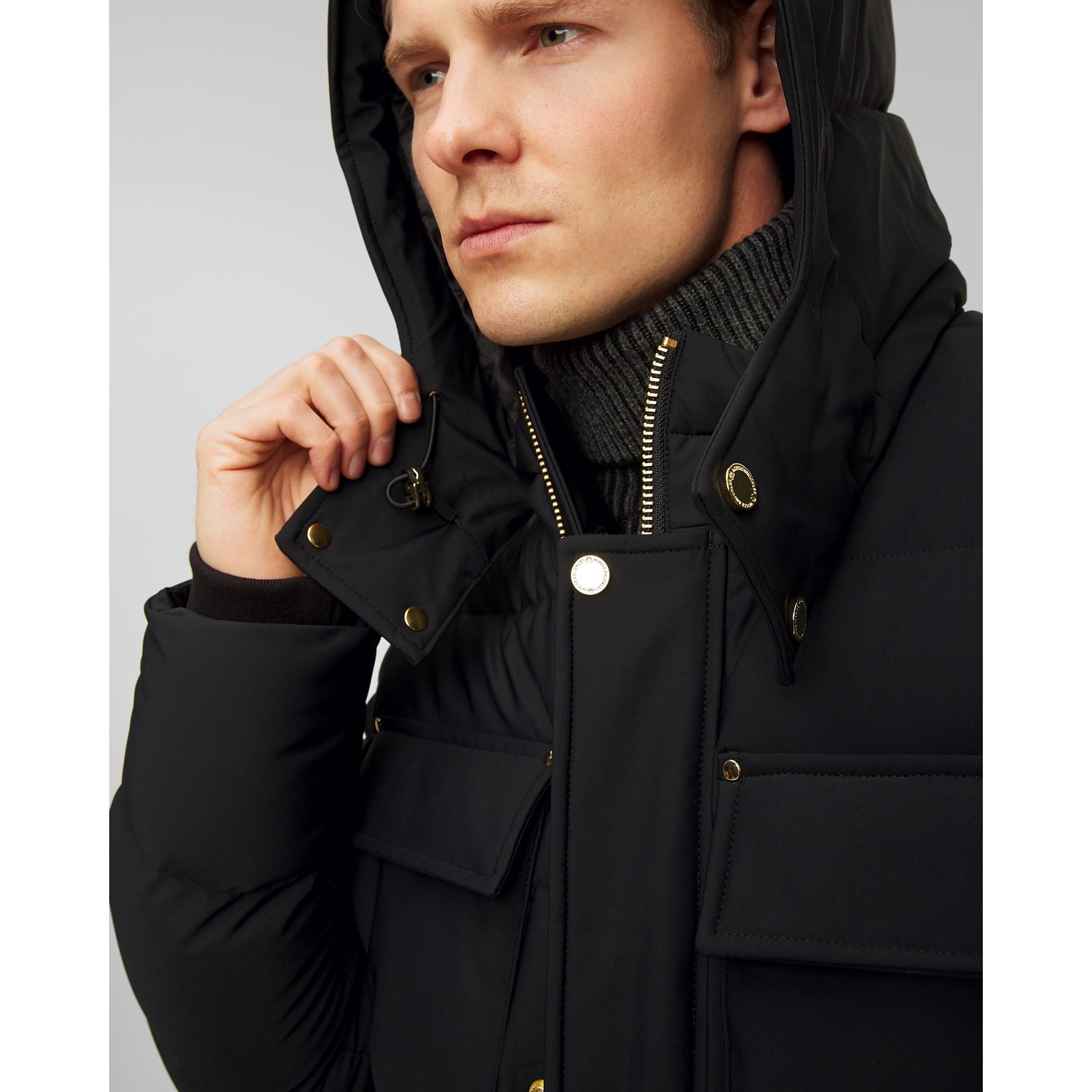 Czarna Kurtka Puchowa Męska Moose Knuckles Skillman Jacket