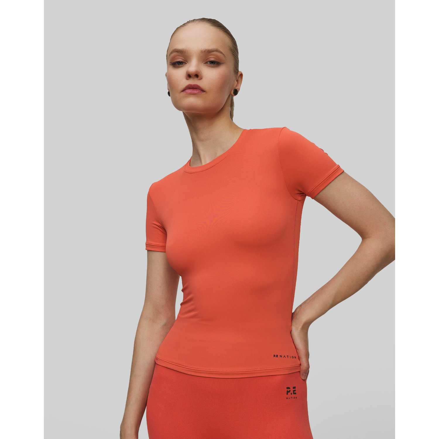 Czerwony Top Damski Pe Nation Foundation Ss Tee