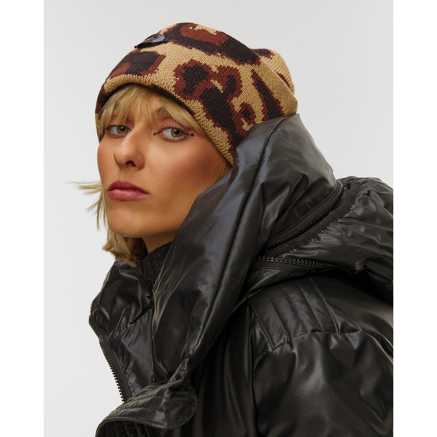 Czapka Wełniana W Panterkę Damska Goldbergh Shayna