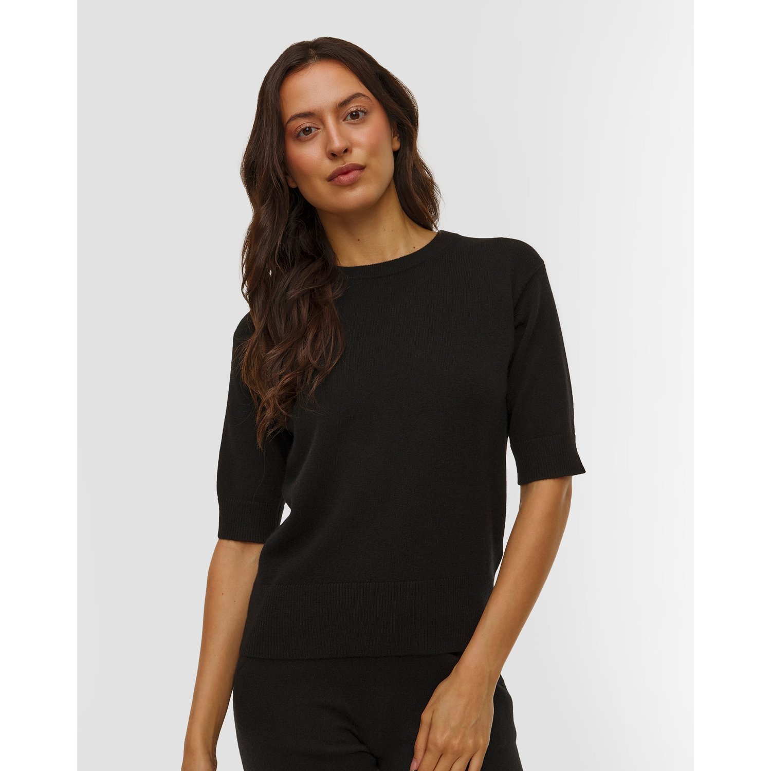 Czarny Sweter Z Kaszmiru Damski Allude