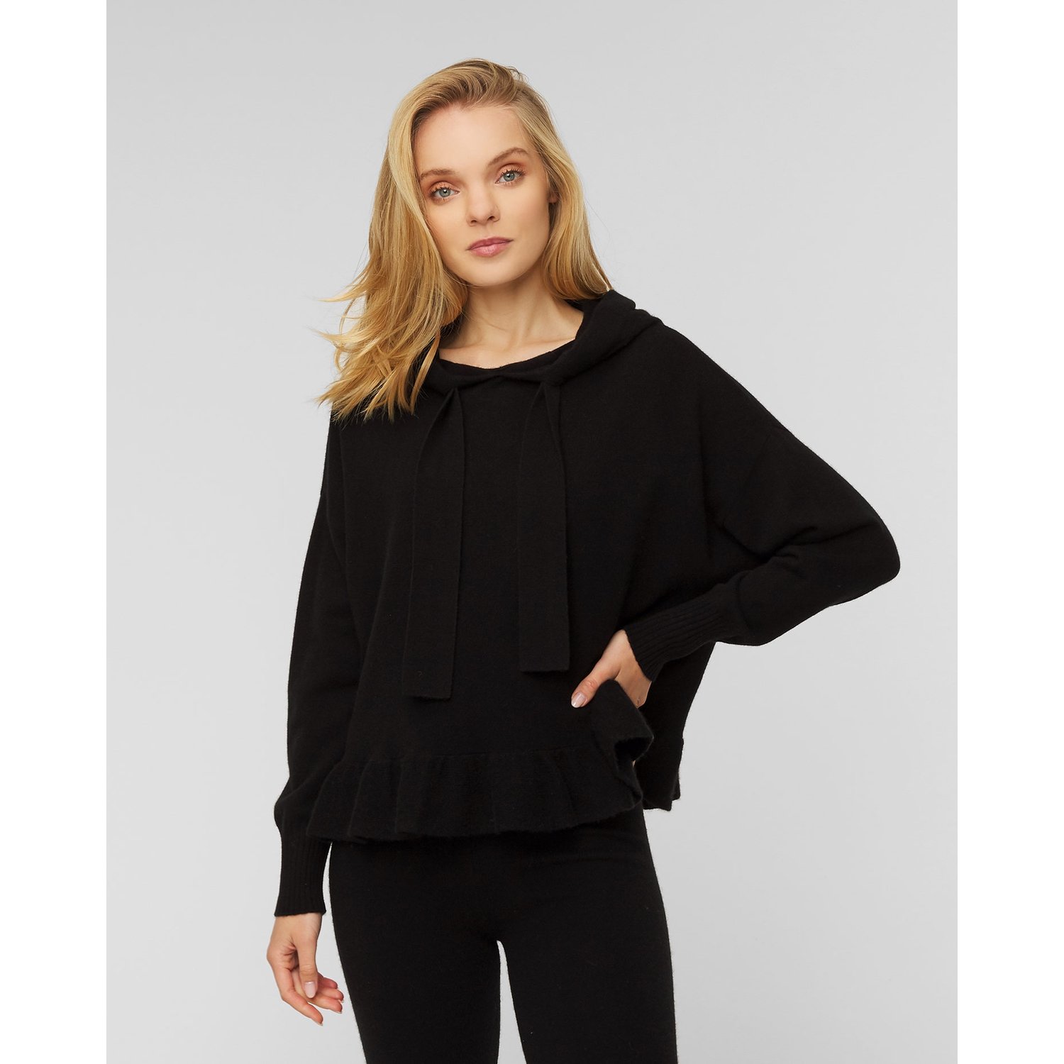 Sweter Z Kapturem Allude