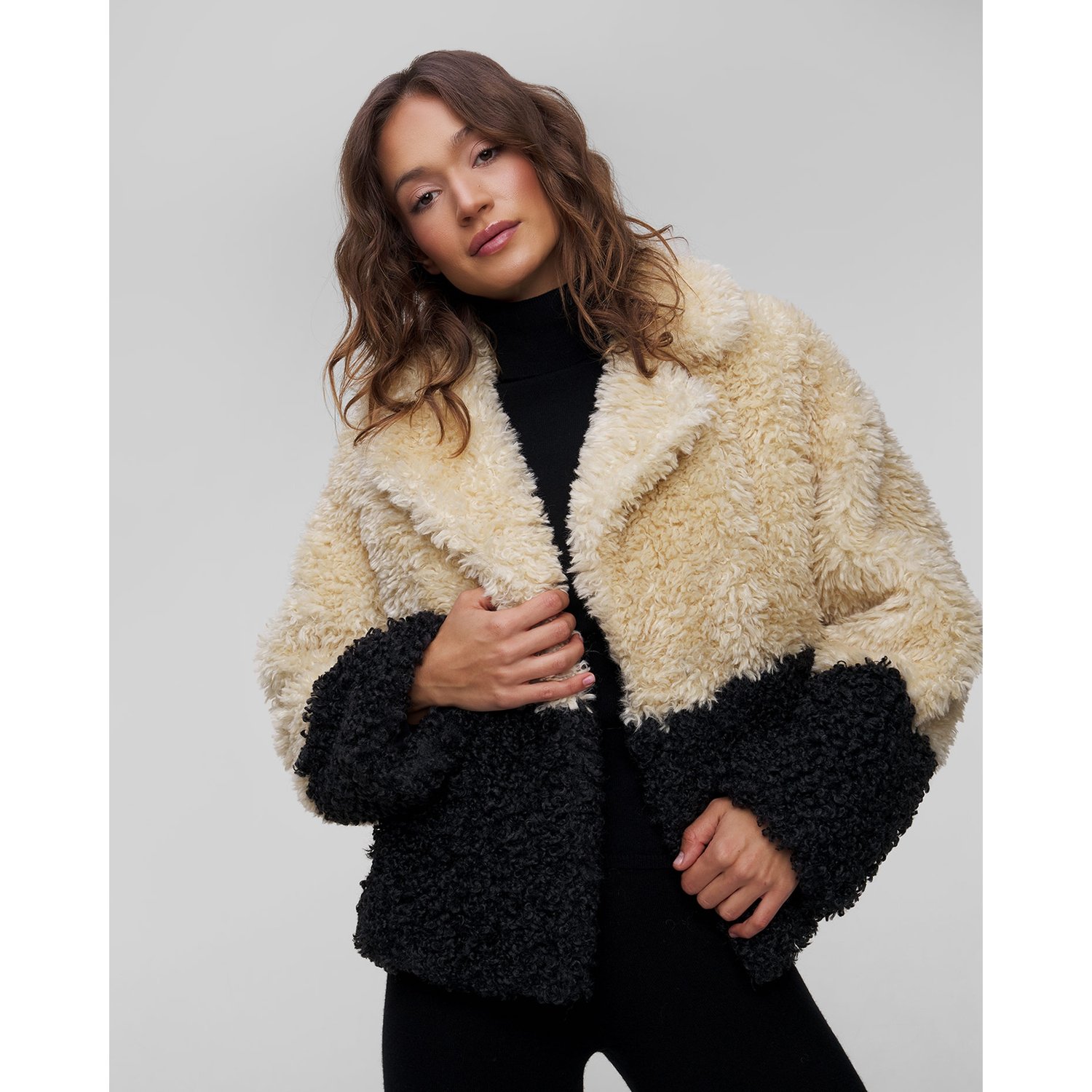 Kurtka Futrzana Damska Stand Studio Jubel Jacket