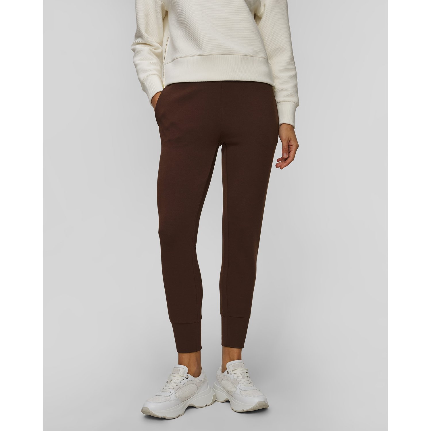 Czekoladowe Spodnie Dresowe Damskie Varley The Slim Cuff Pant 27.5