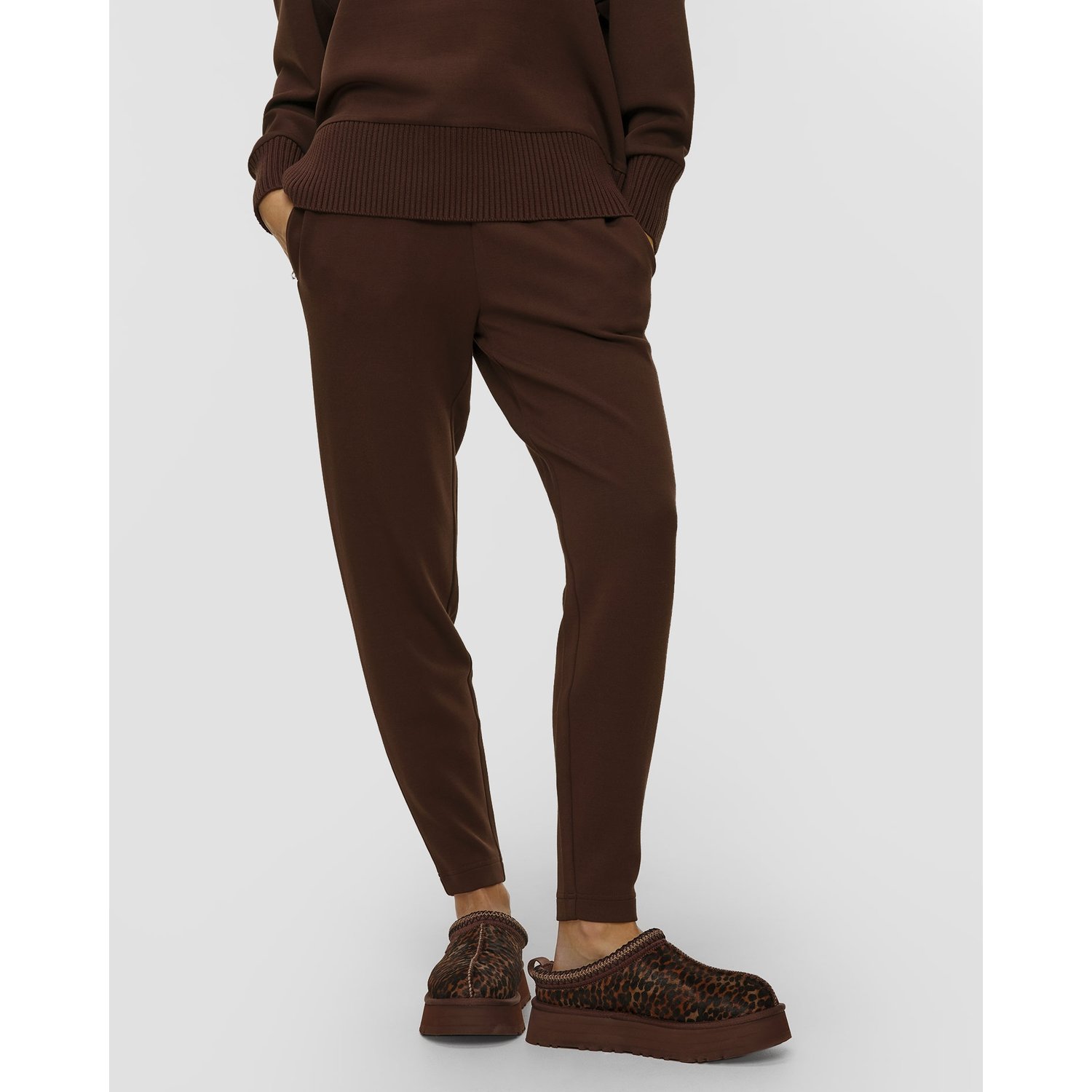 Brązowe Spodnie Damskie Varley The Slim Pant 27.5