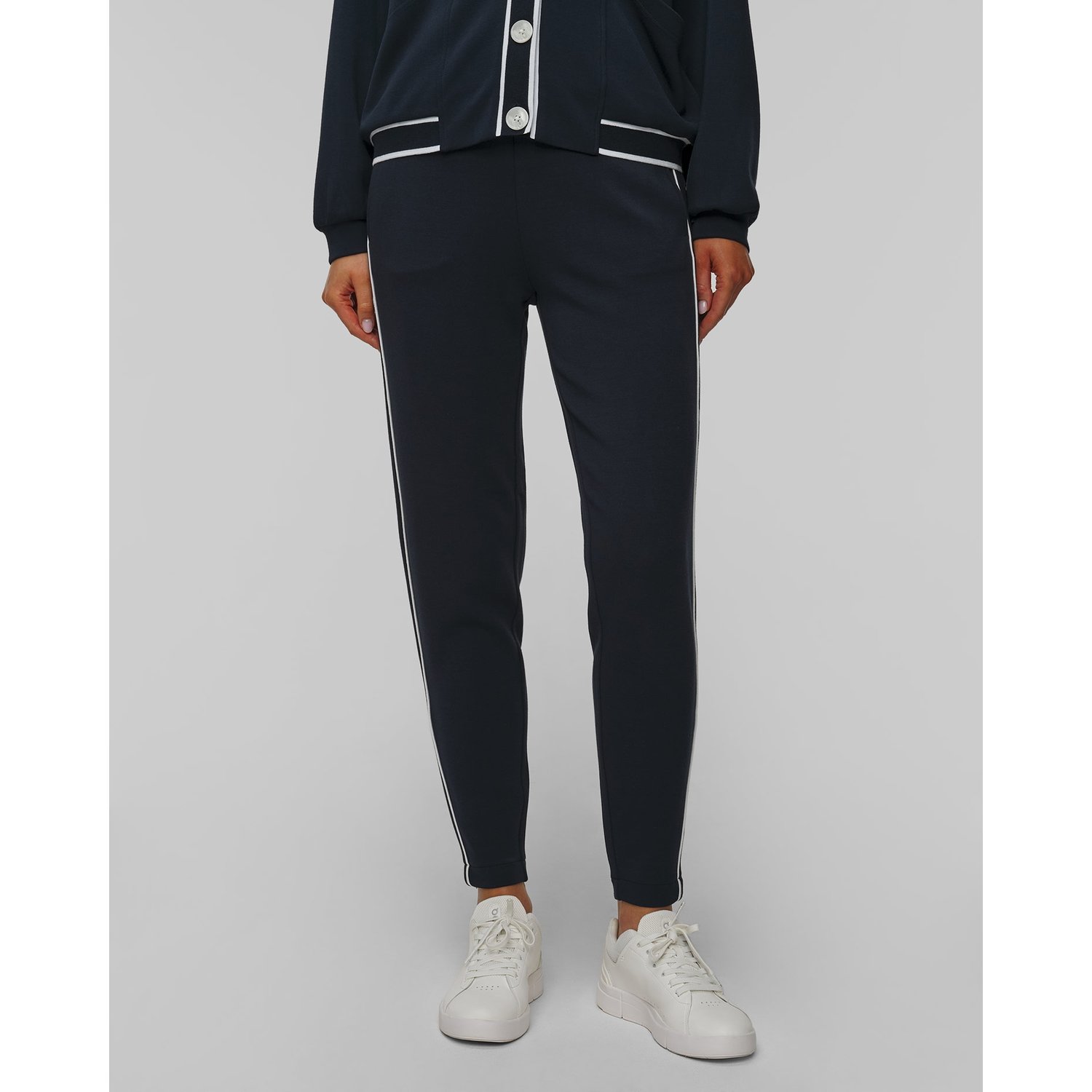 Granatowe Spodnie Dresowe Damskie Varley The Slim Piped Pant 27.5