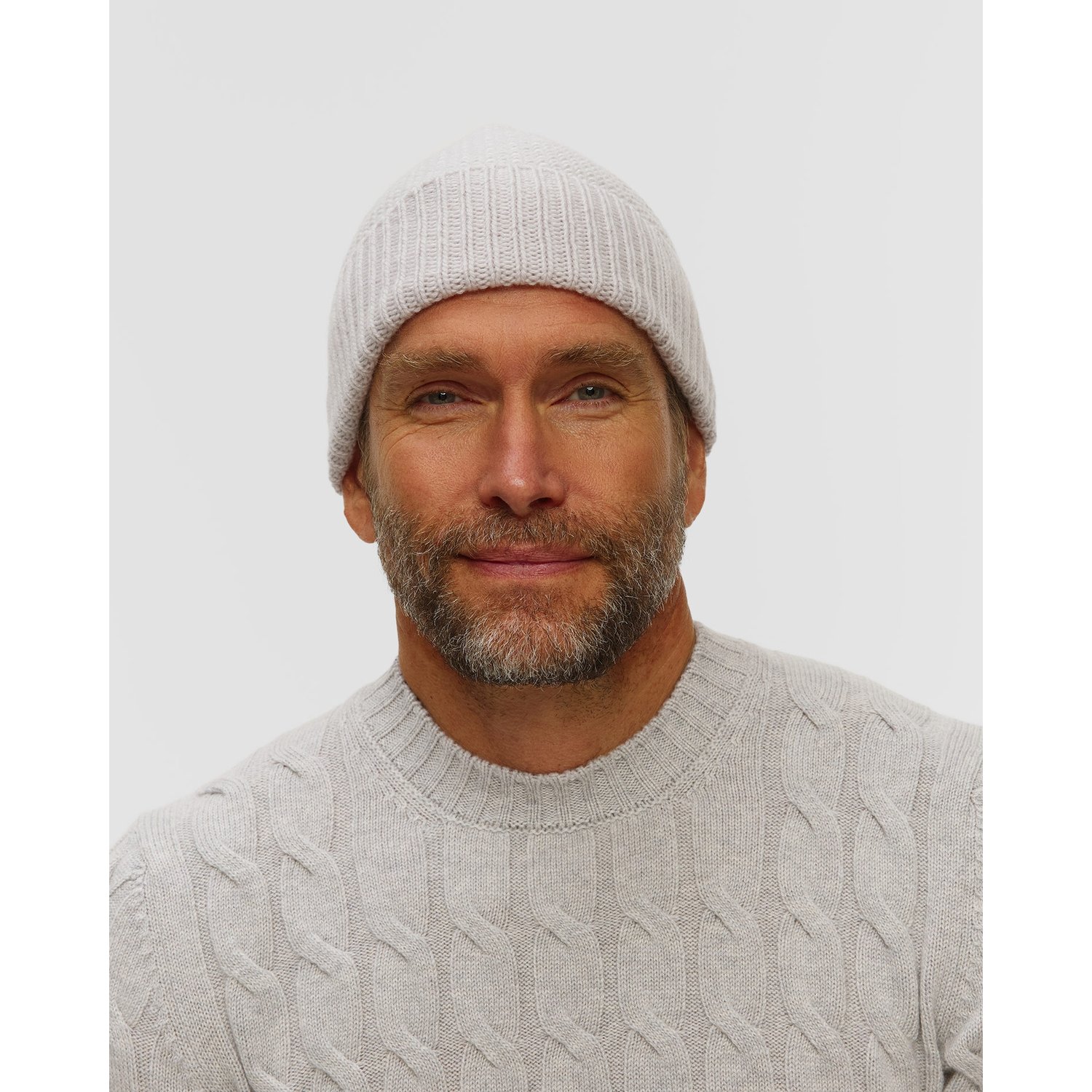 Szara Czapka Z Kaszmiru Johnstons Of Elgin