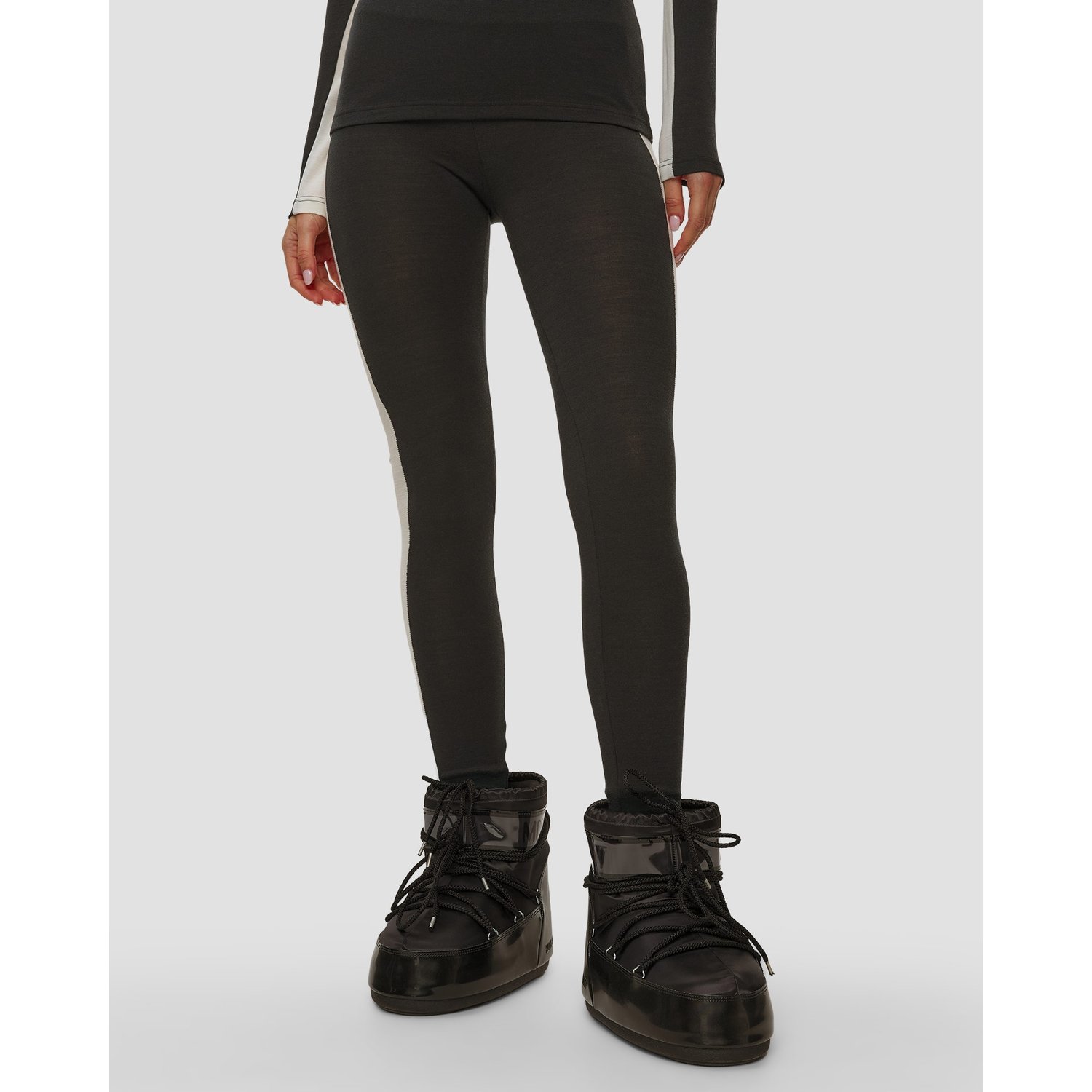 Czarne Leginsy Wełniane Damskie We Norwegians Voss