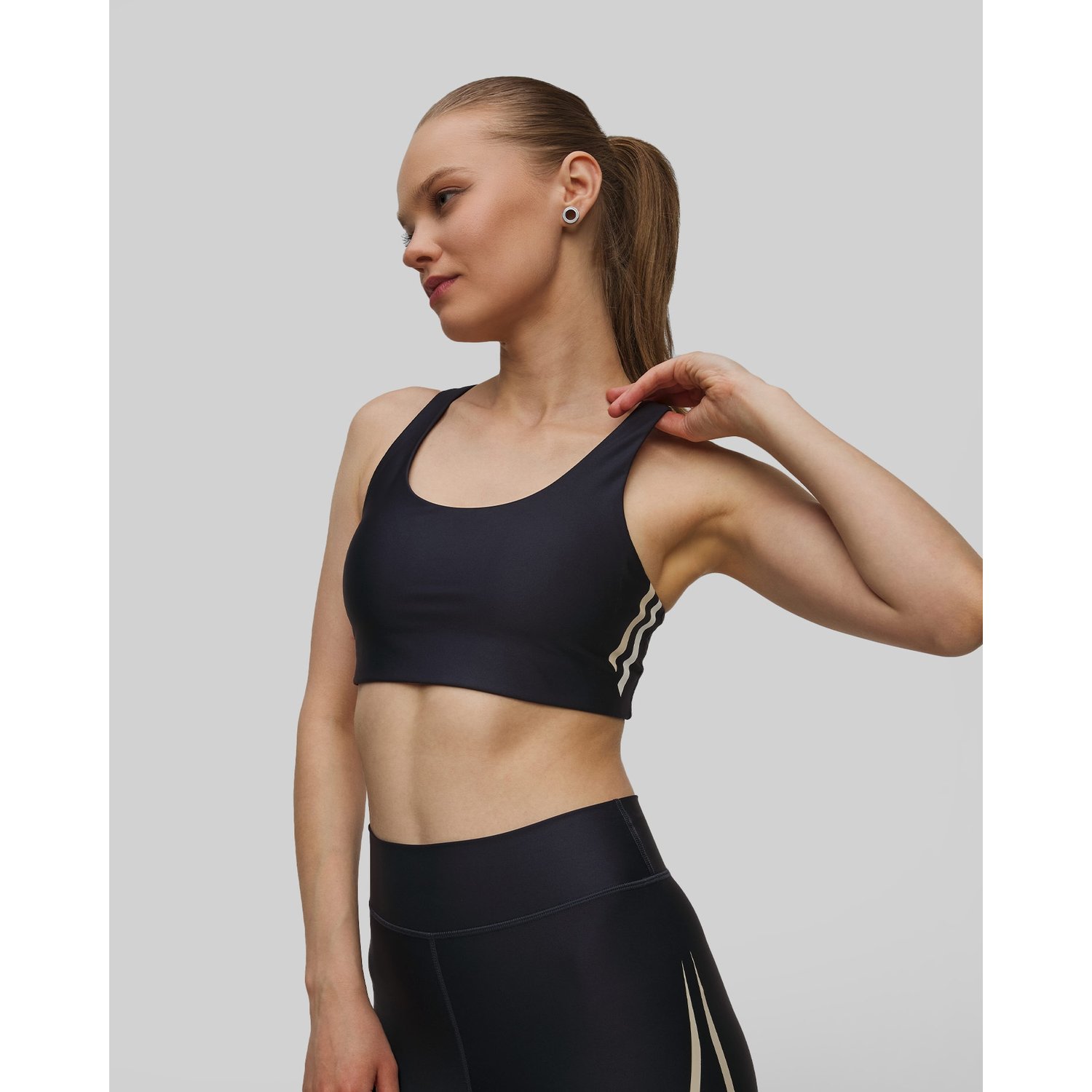 Granatowy Stanik Sportowy Damski The Upside Cordoba Jade Racerback Bra