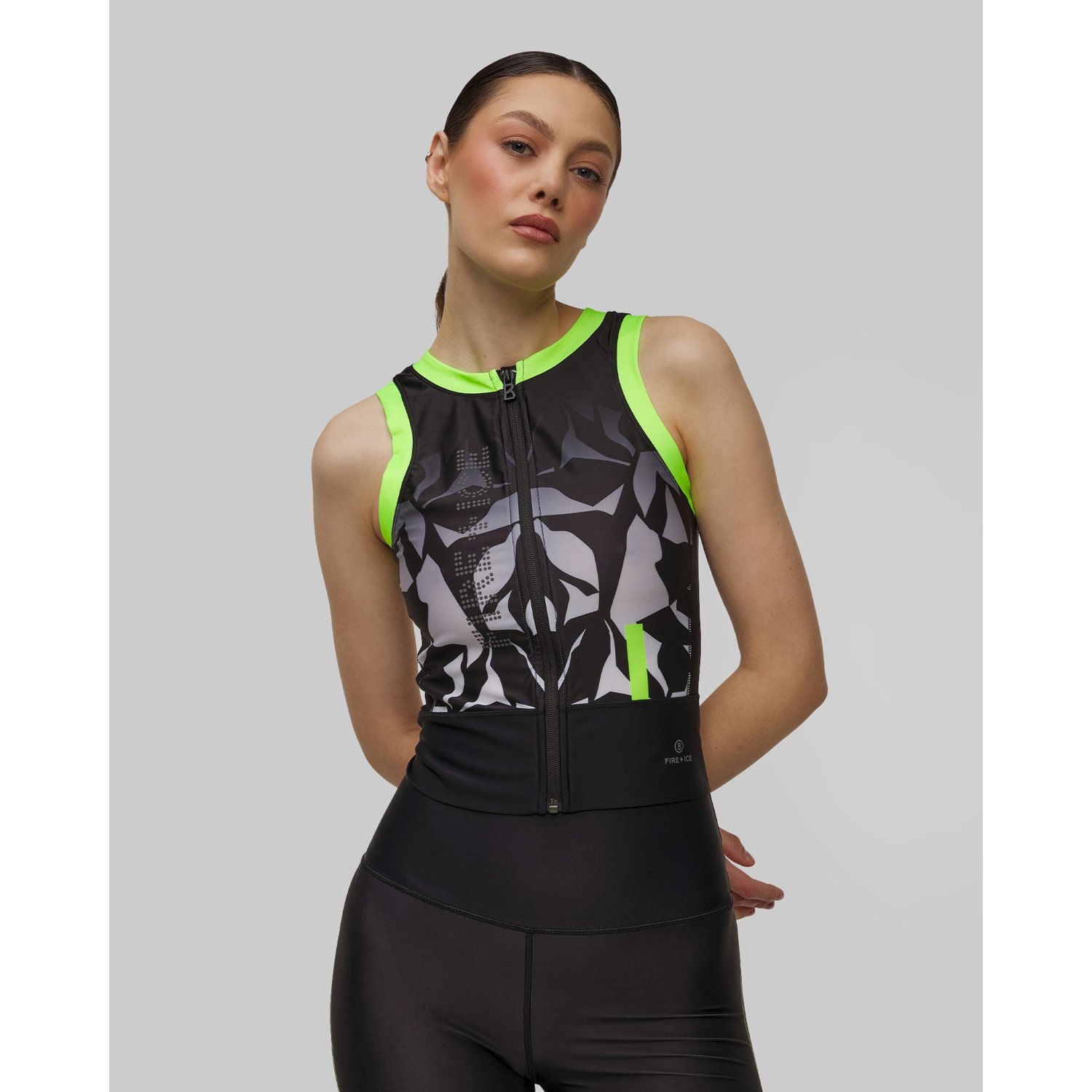 Top Sportowy Zapinany Damski Bogner Fire+ice Alma