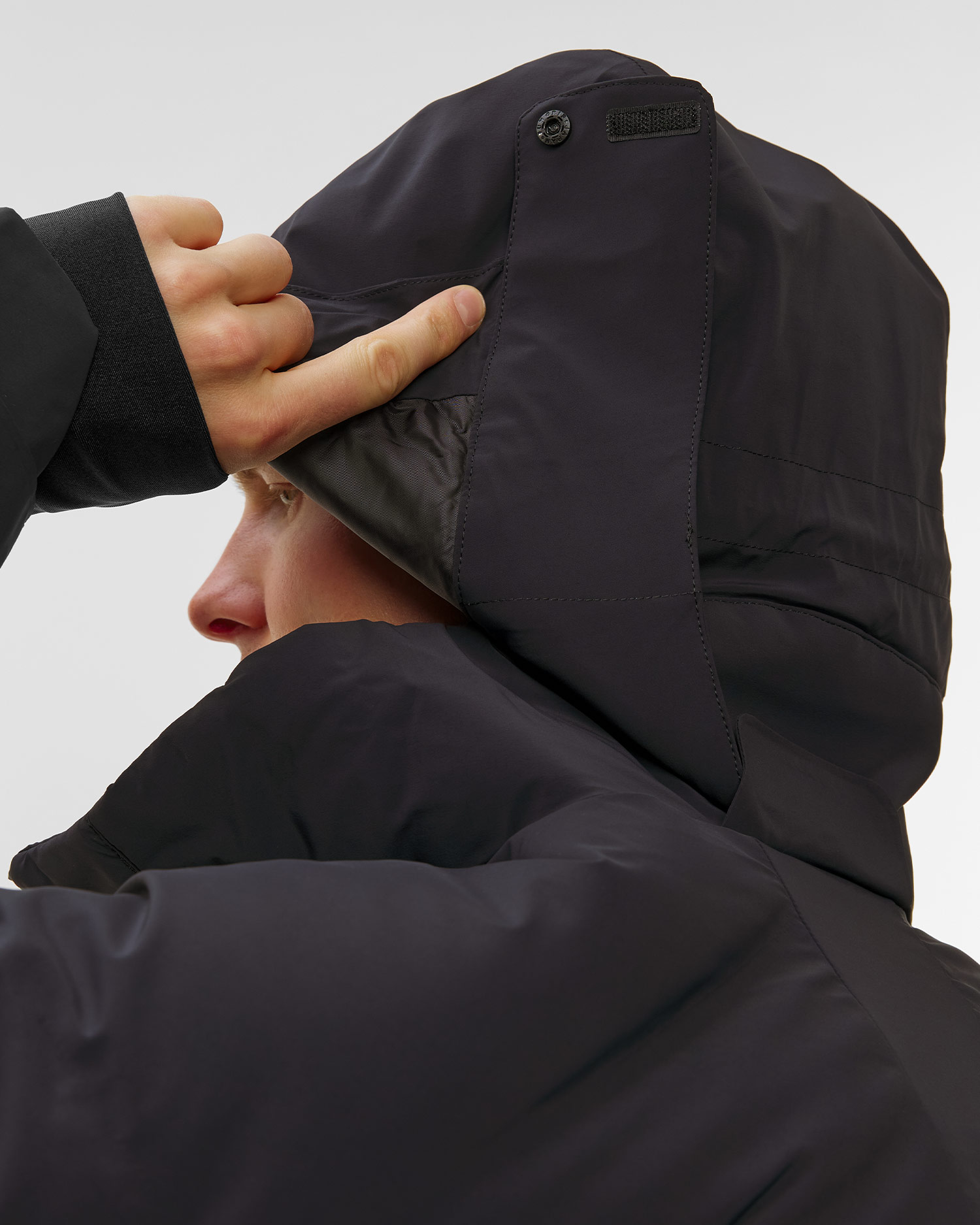 Men's ski jacket Descente Hybrid Down Jacket black