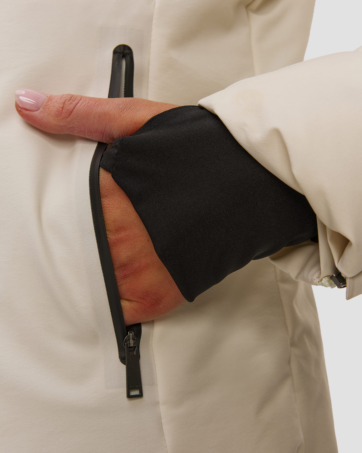 Kurtka narciarska puchowa damska Descente Double Collar Jacket biały