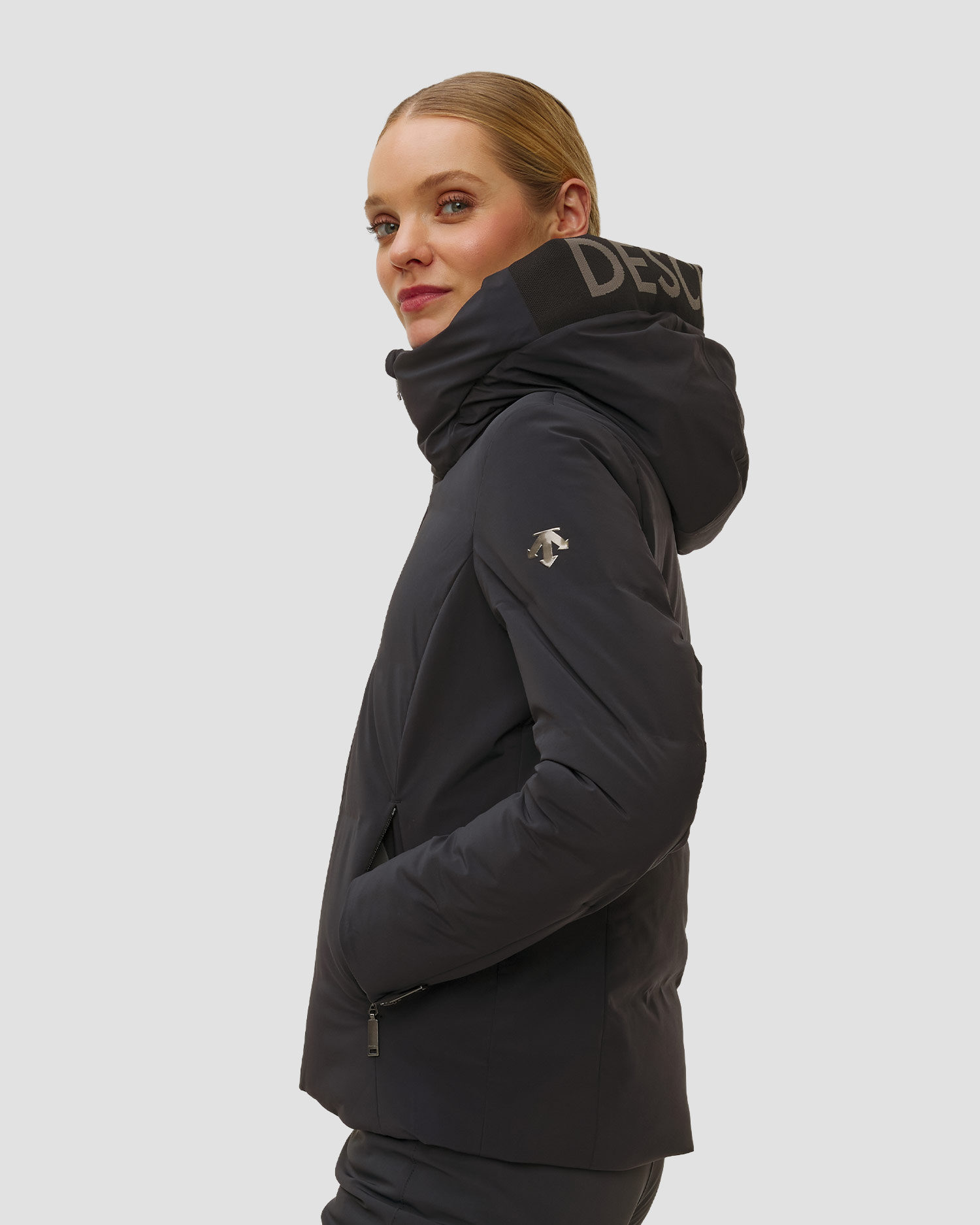 Kurtka narciarska puchowa damska Descente Janie czarna