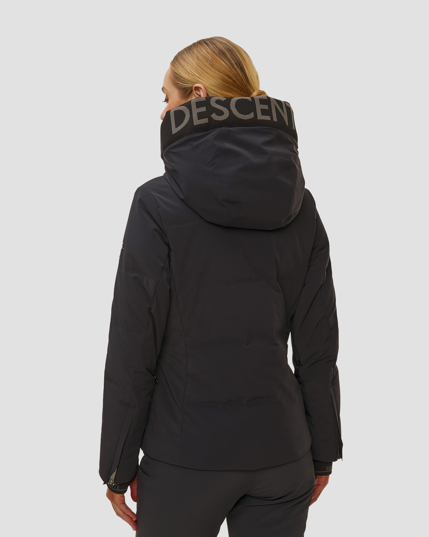 Kurtka narciarska puchowa damska Descente Janie czarna
