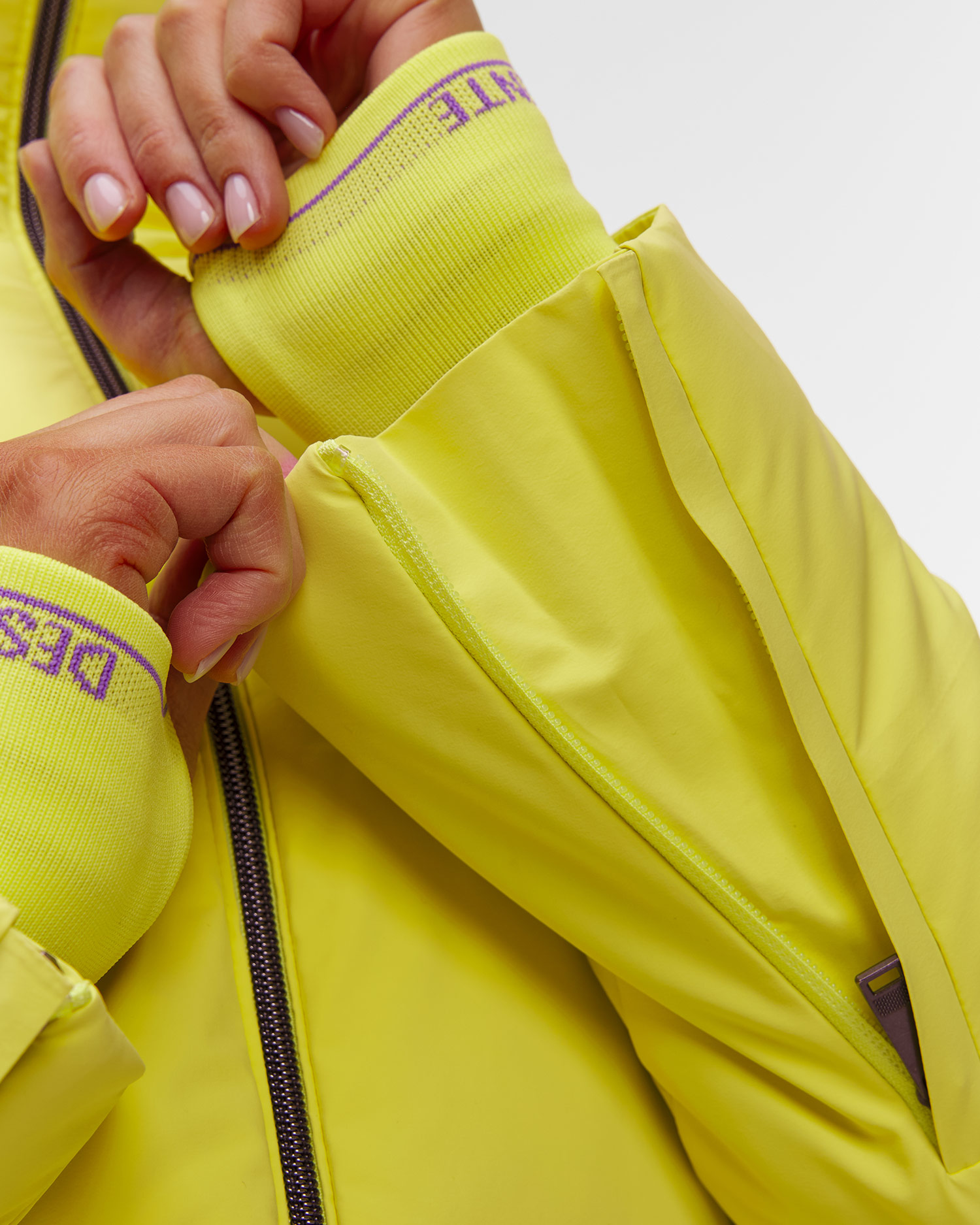 Kurtka narciarska puchowa damska Descente Janie żółta