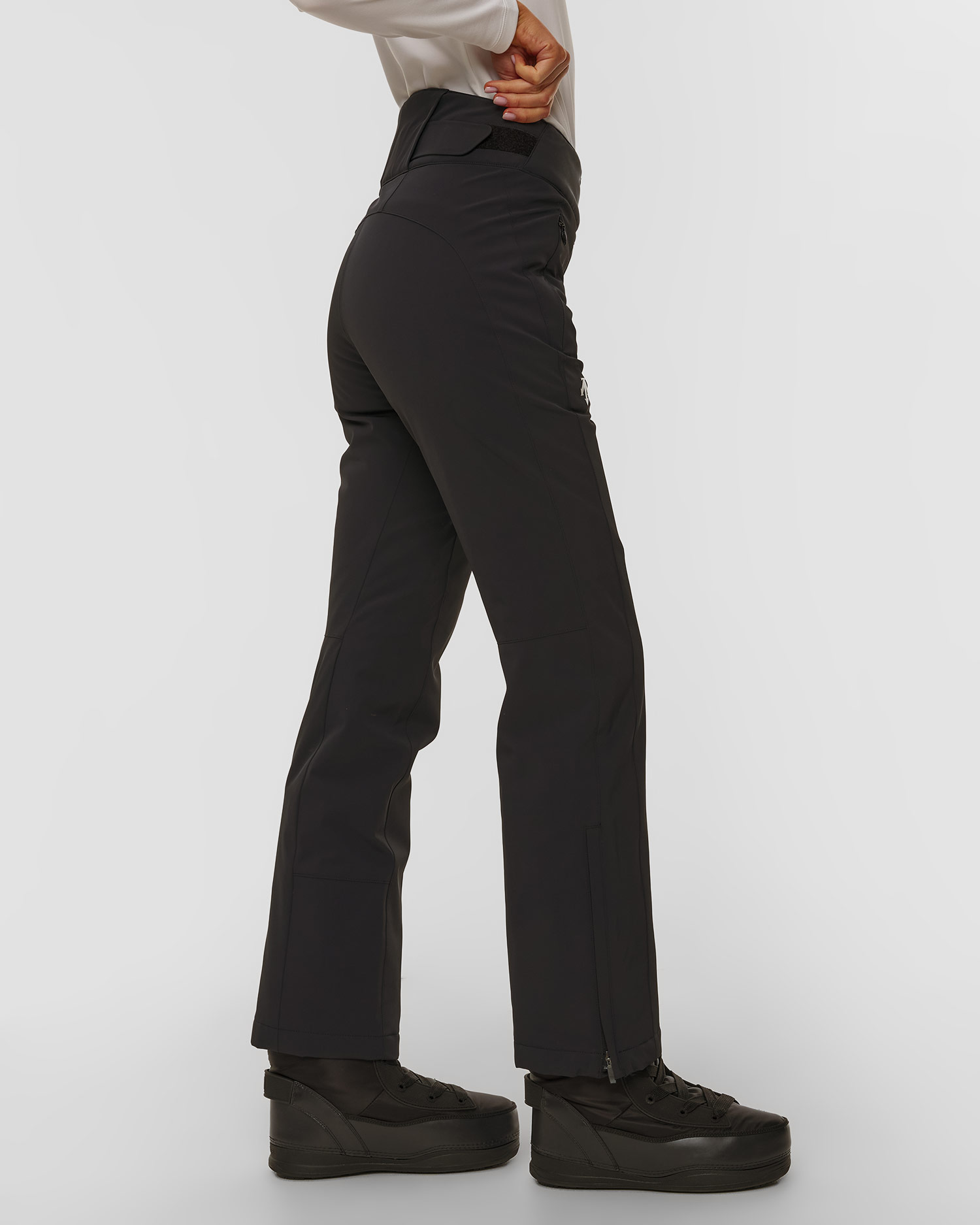 Spodnie narciarskie z wysokim stanem Descente Insulated Pants czarne