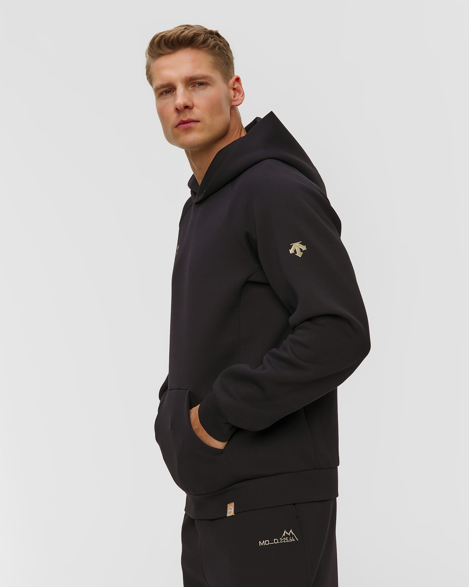 Pánska mikina s kapucňou Descente Marco Sweat Hoodie čierna