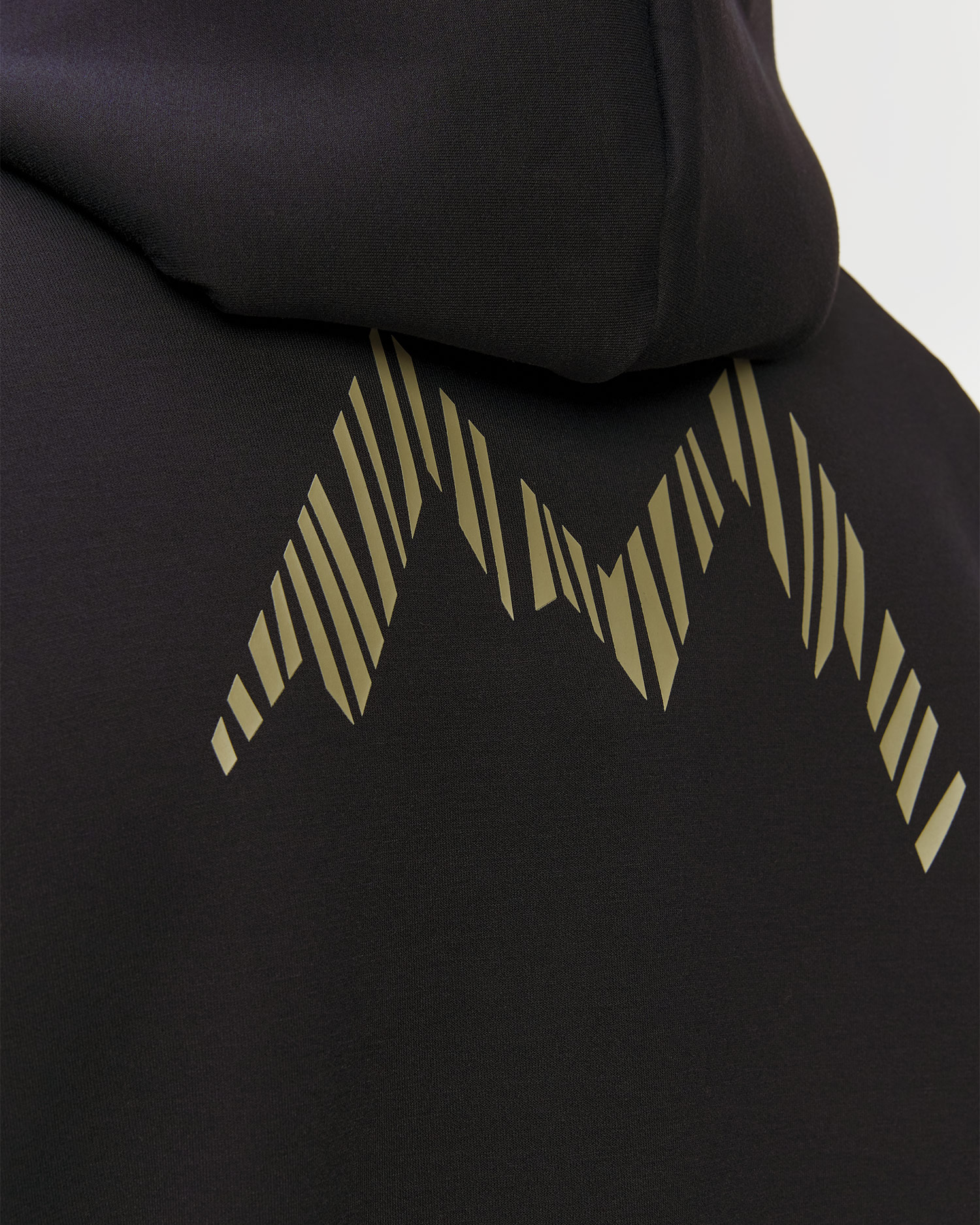 Pánska mikina s kapucňou Descente Marco Sweat Hoodie čierna