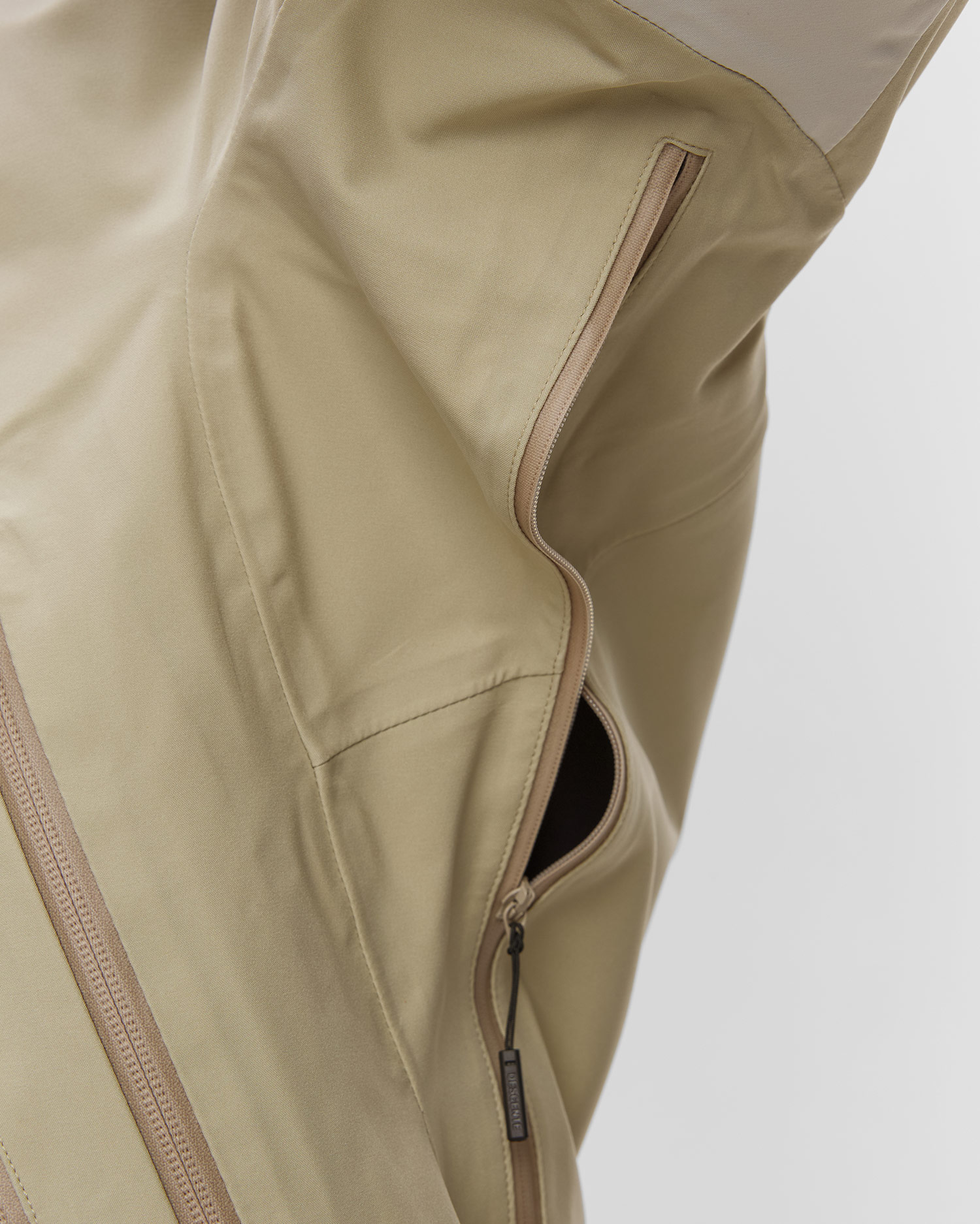 Giacca da sci hardshell da uomo Descente S.I.O Shell 3L Jacket beige