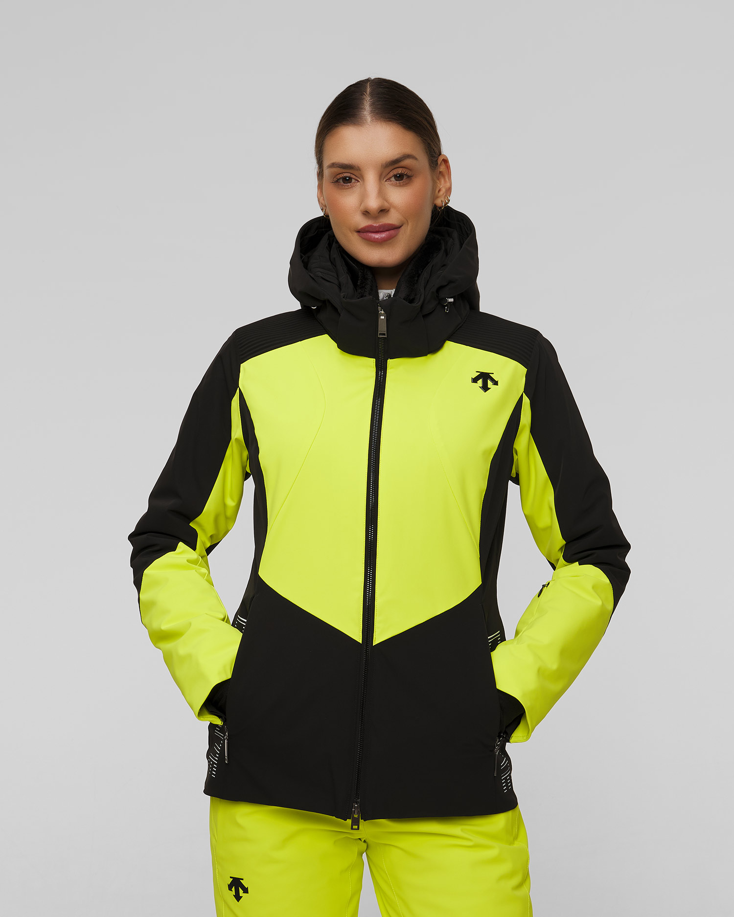 Descente Shoulder Shirring Daunen-Skijacke für Damen