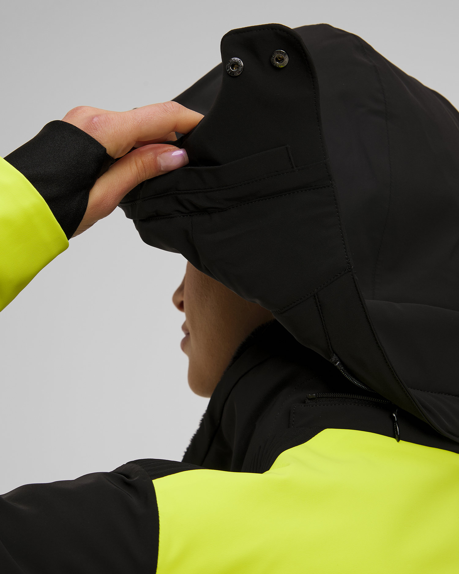 Giacca da sci da donna Descente Shoulder Shirring