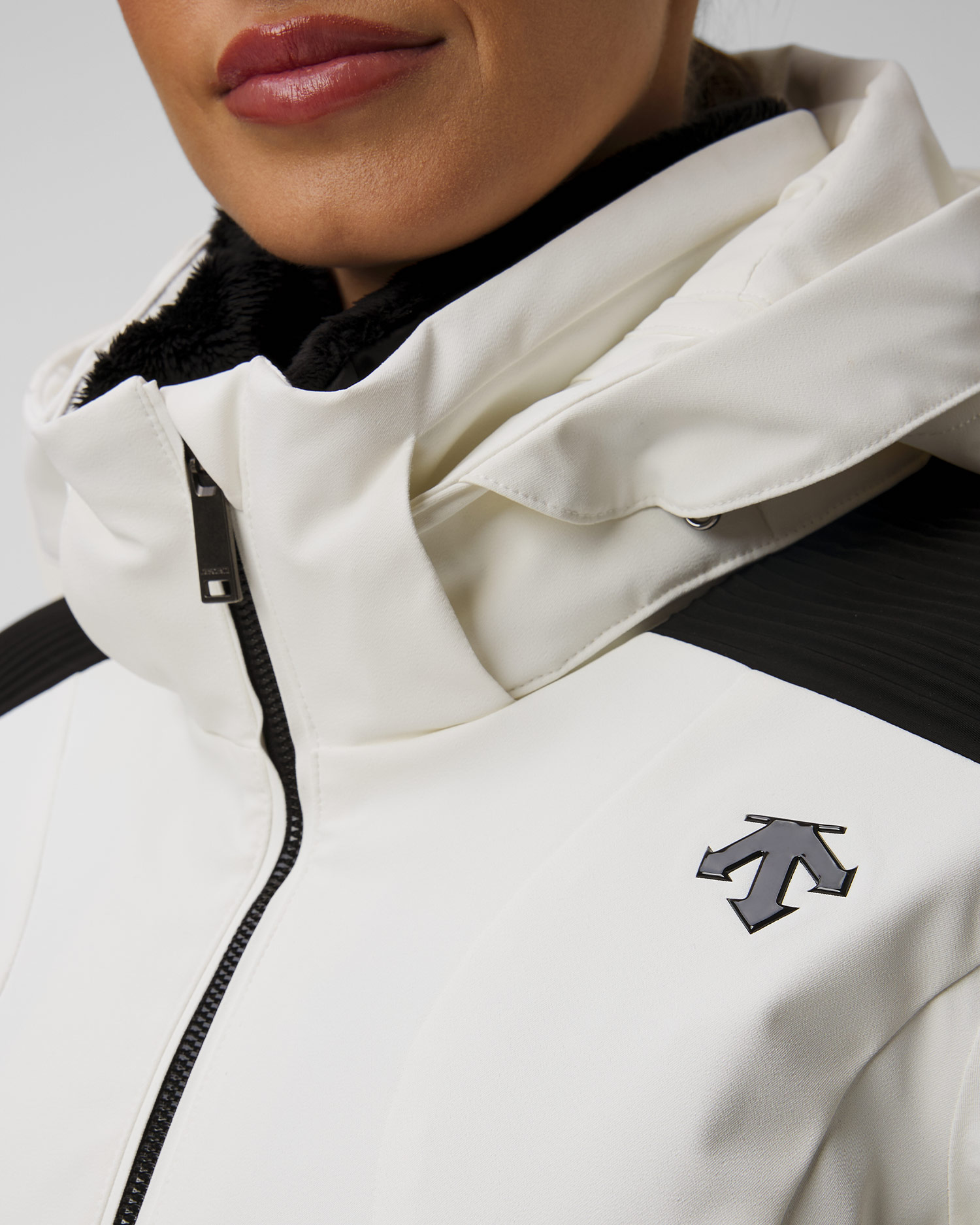 Descente Shoulder Shirring Skijacke für Damen