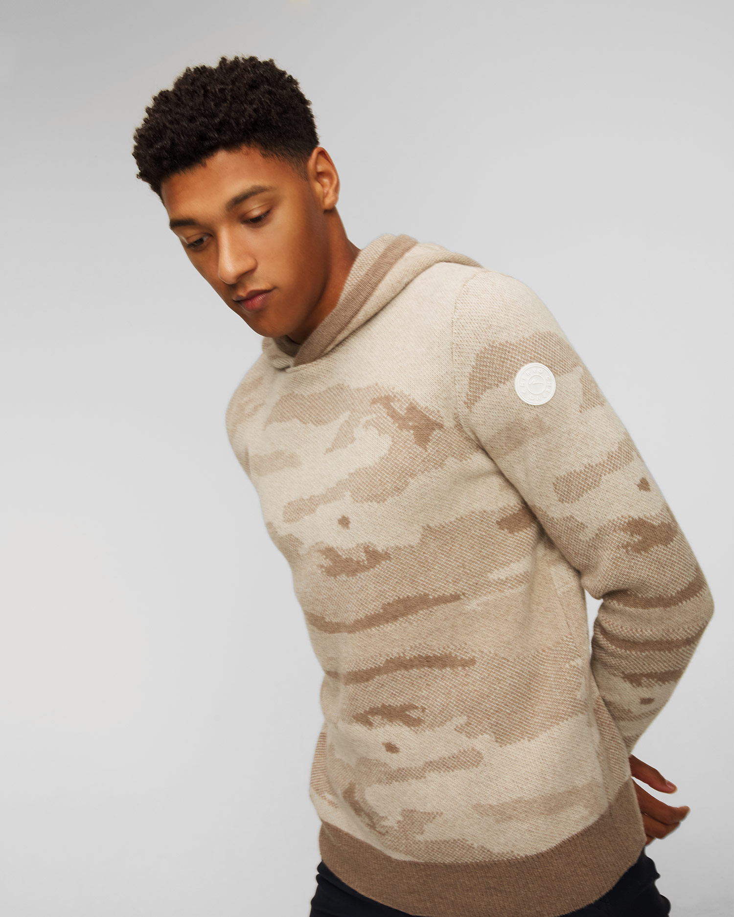 Vlnený sveter s kapucňou Chervo Nuovo