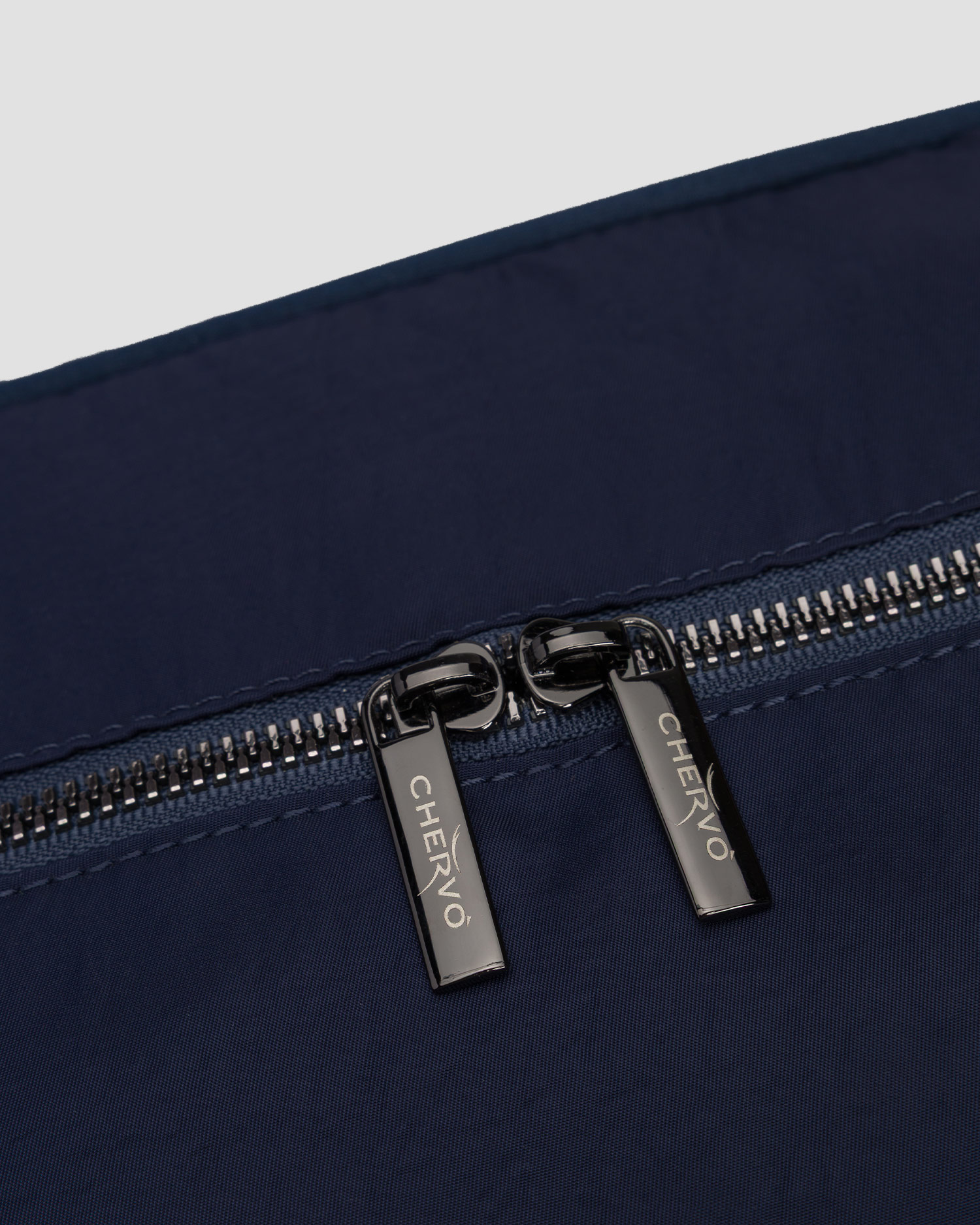 Sac bleu marine Chervo Corvino