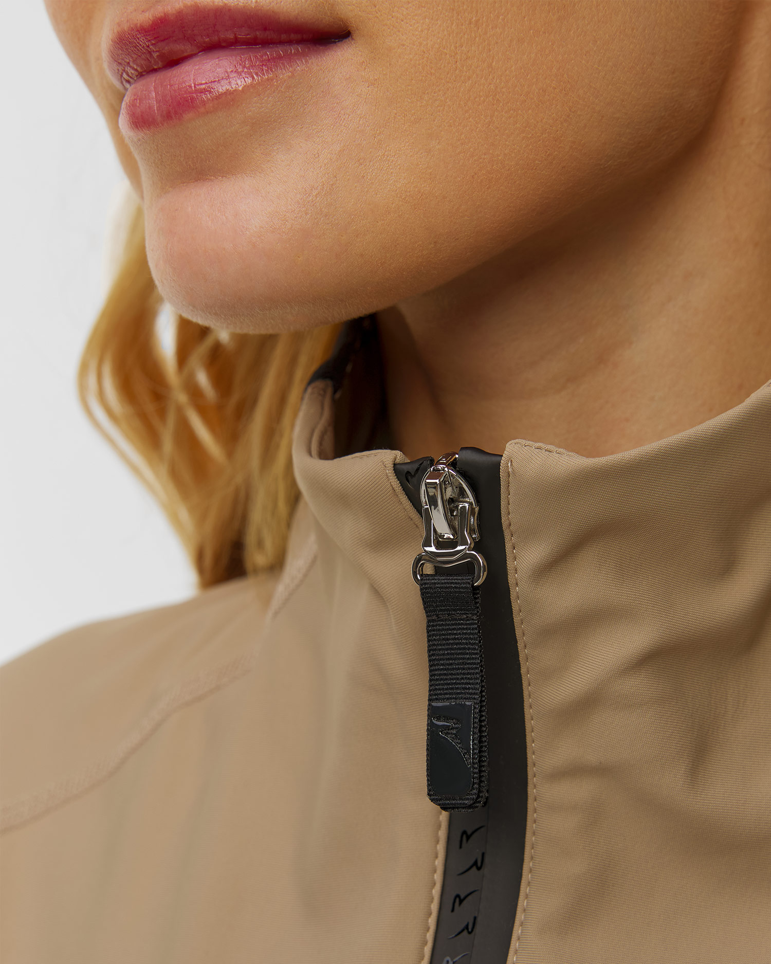 Women's beige jacket Chervo Modista