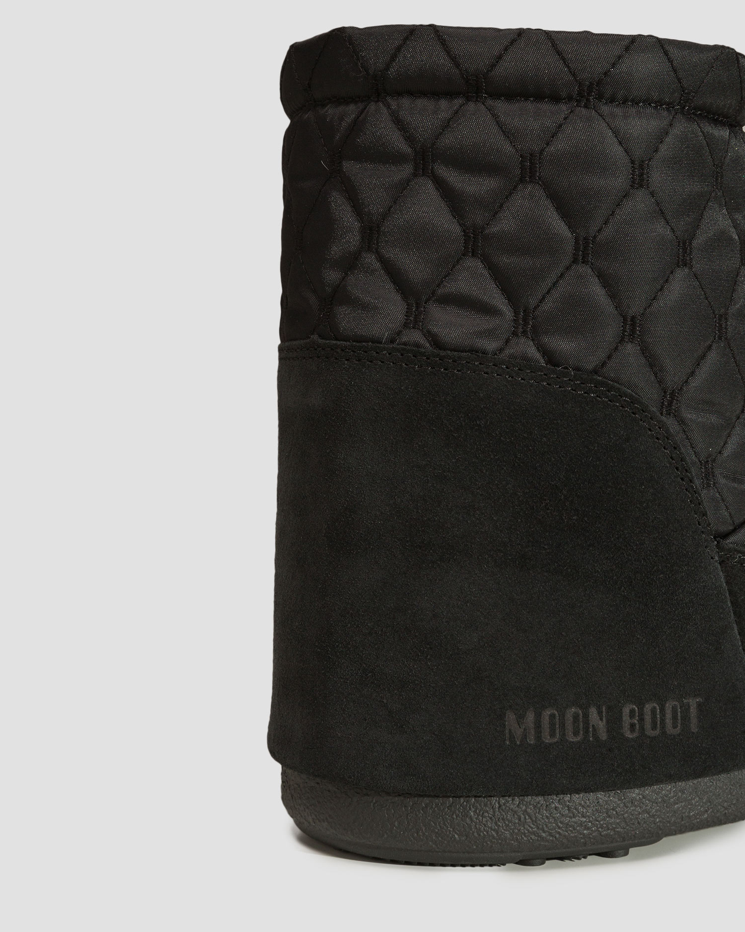 Czarna buty zimowe damskie Moon Boot Icon Low Nolace Quilted