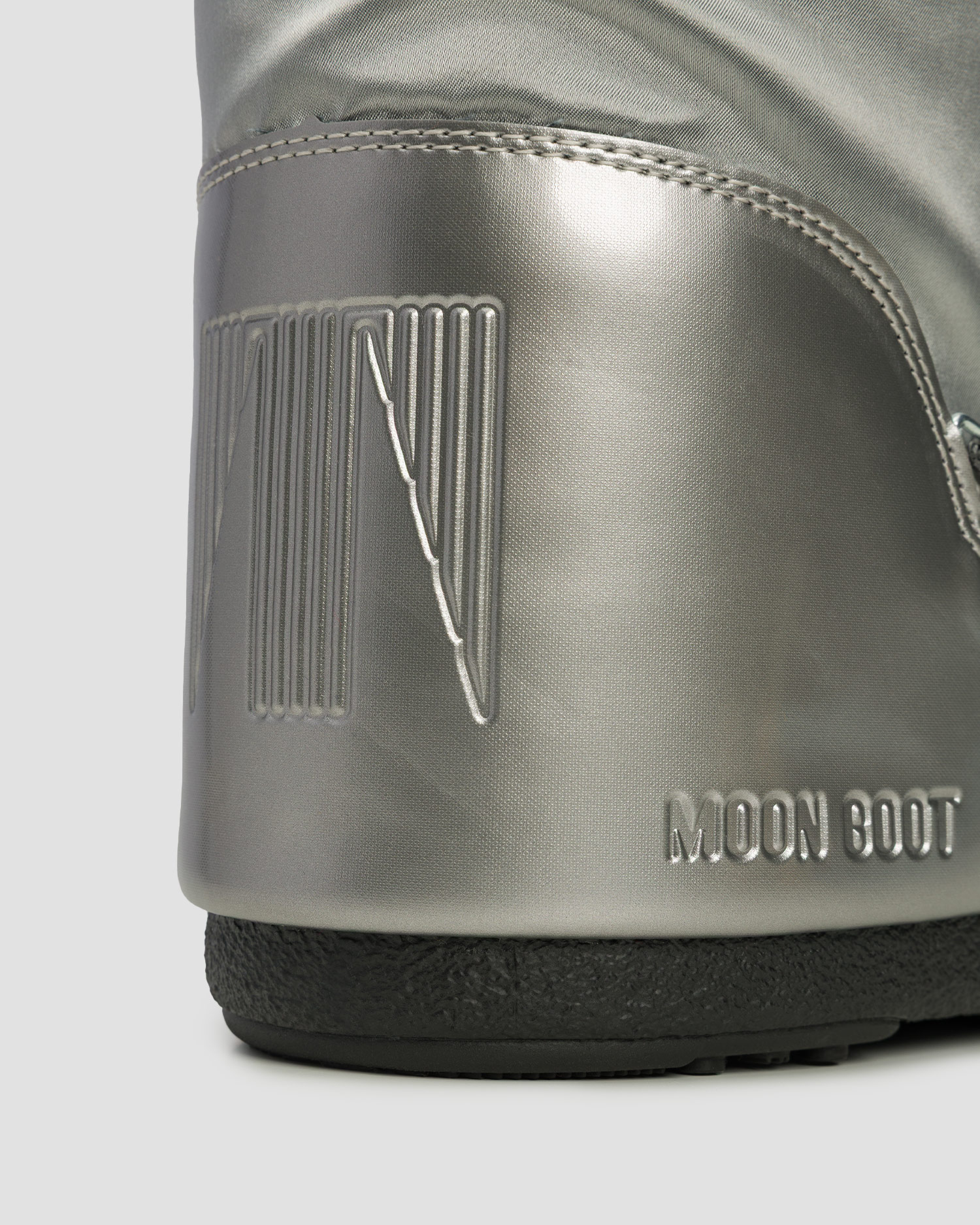 Srebrne śniegowce damskie Moon Boot Icon Glance