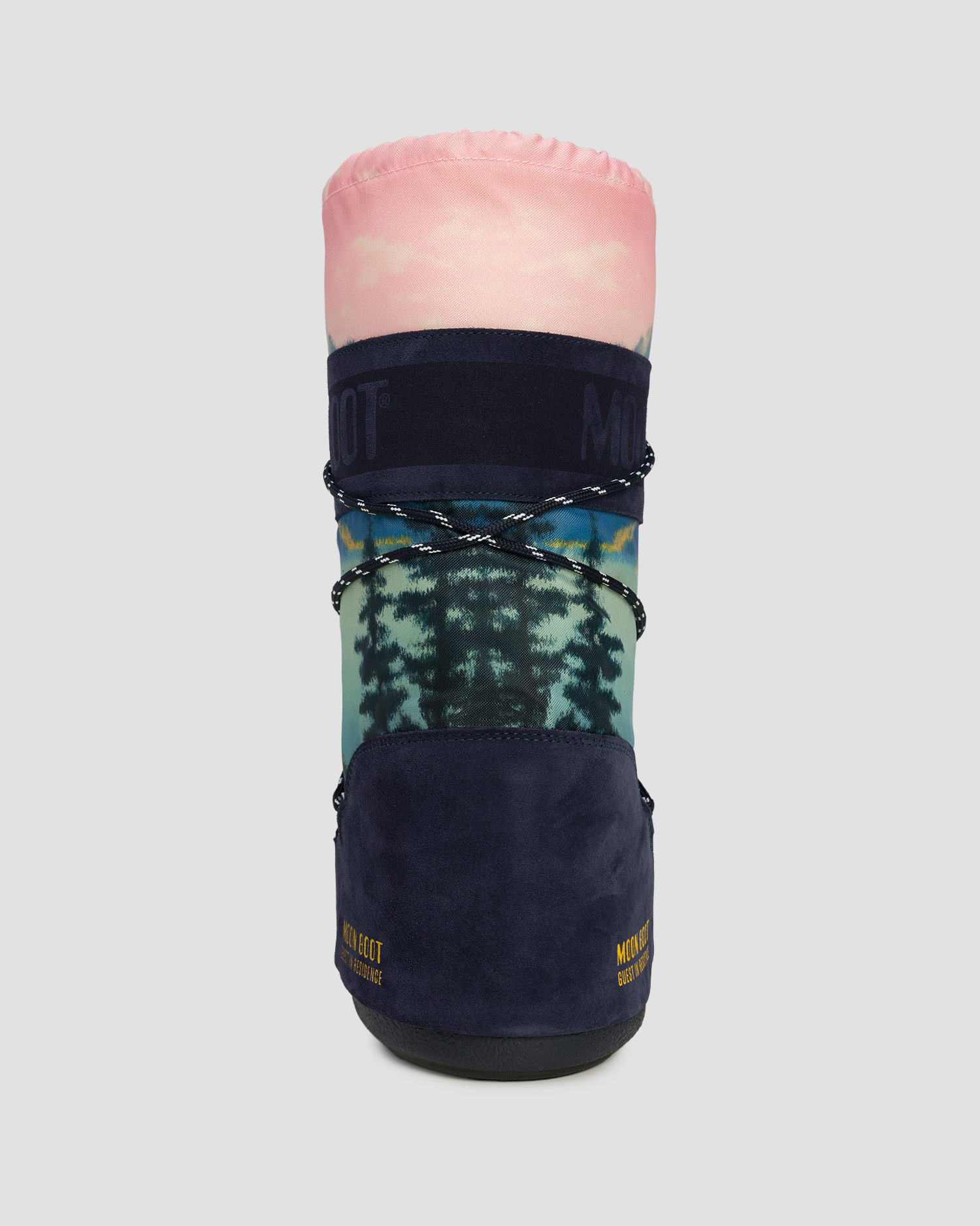 Snehule MB x GIR Icon Postcard