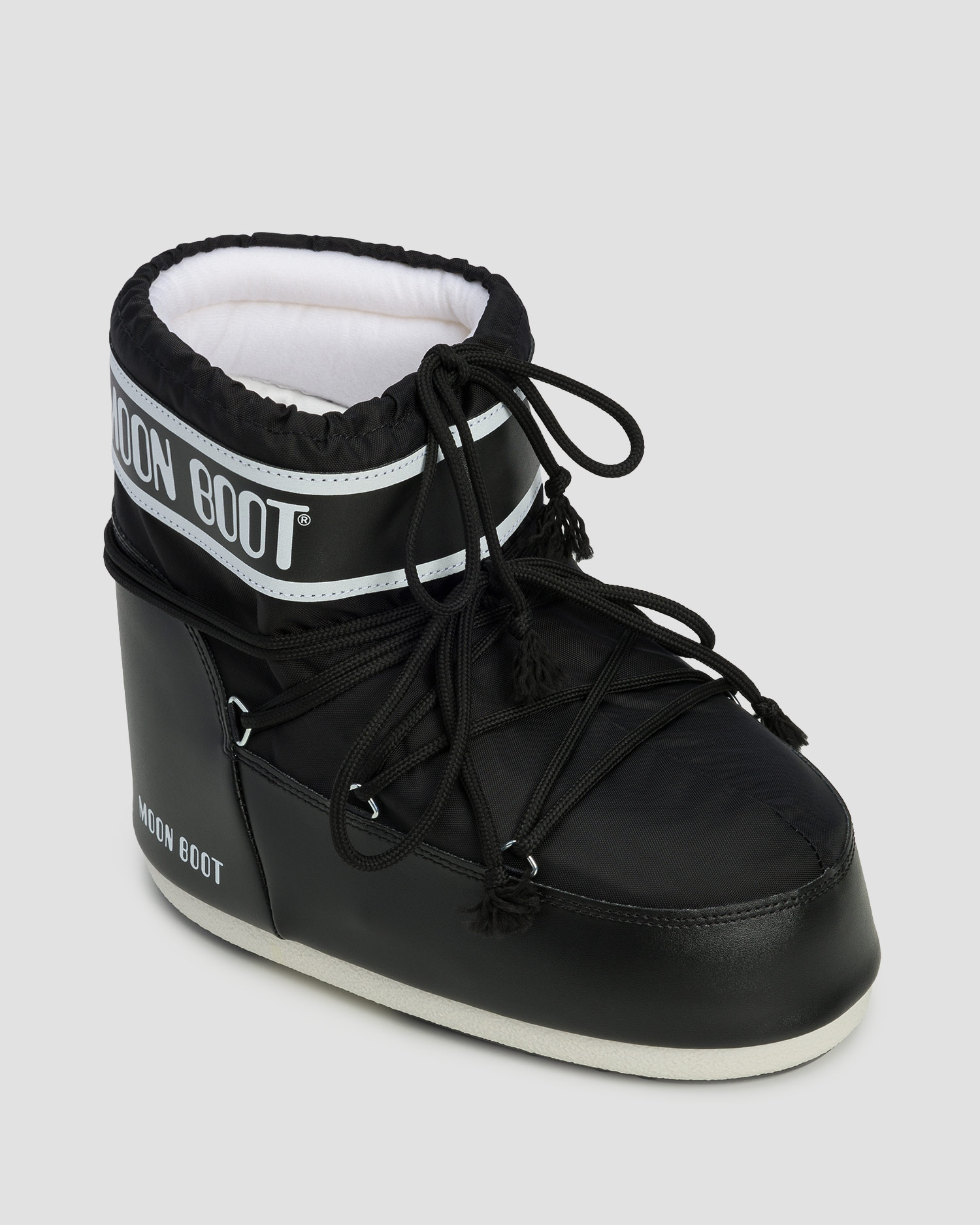 Czarne śniegowce Moon Boot Icon Low Nylon