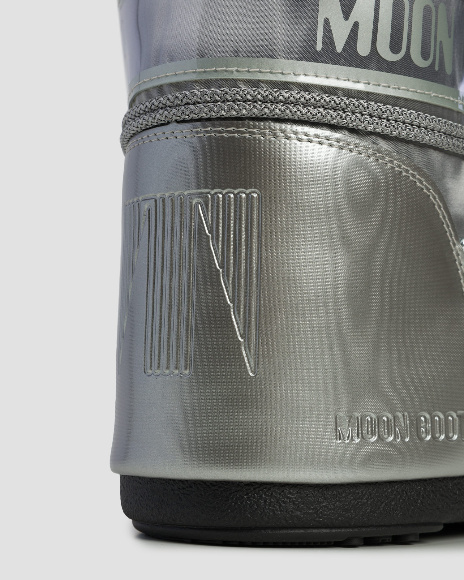 Srebrne śniegowce damskie Moon Boot Icon Low Glance New