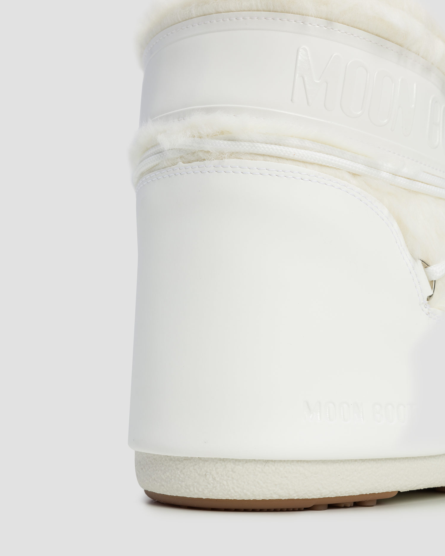 Białe śniegowce damskie Moon Boot Icon Low Faux Fur