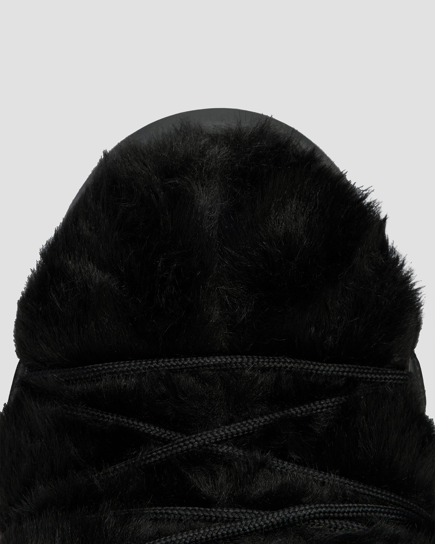 Czarne śniegowce damskie Moon Boot Icon Low Faux Fur