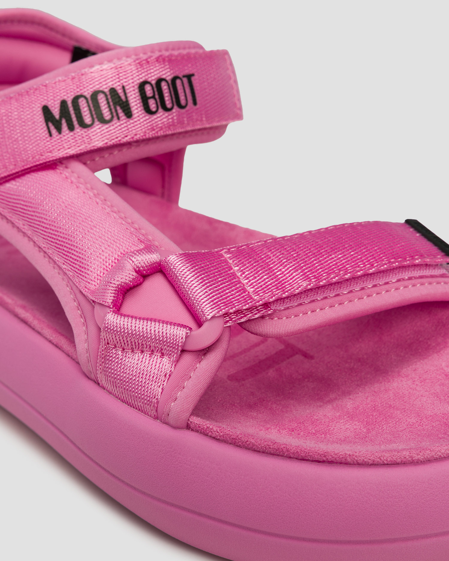 Women's pink Moon Boot Super Sandal