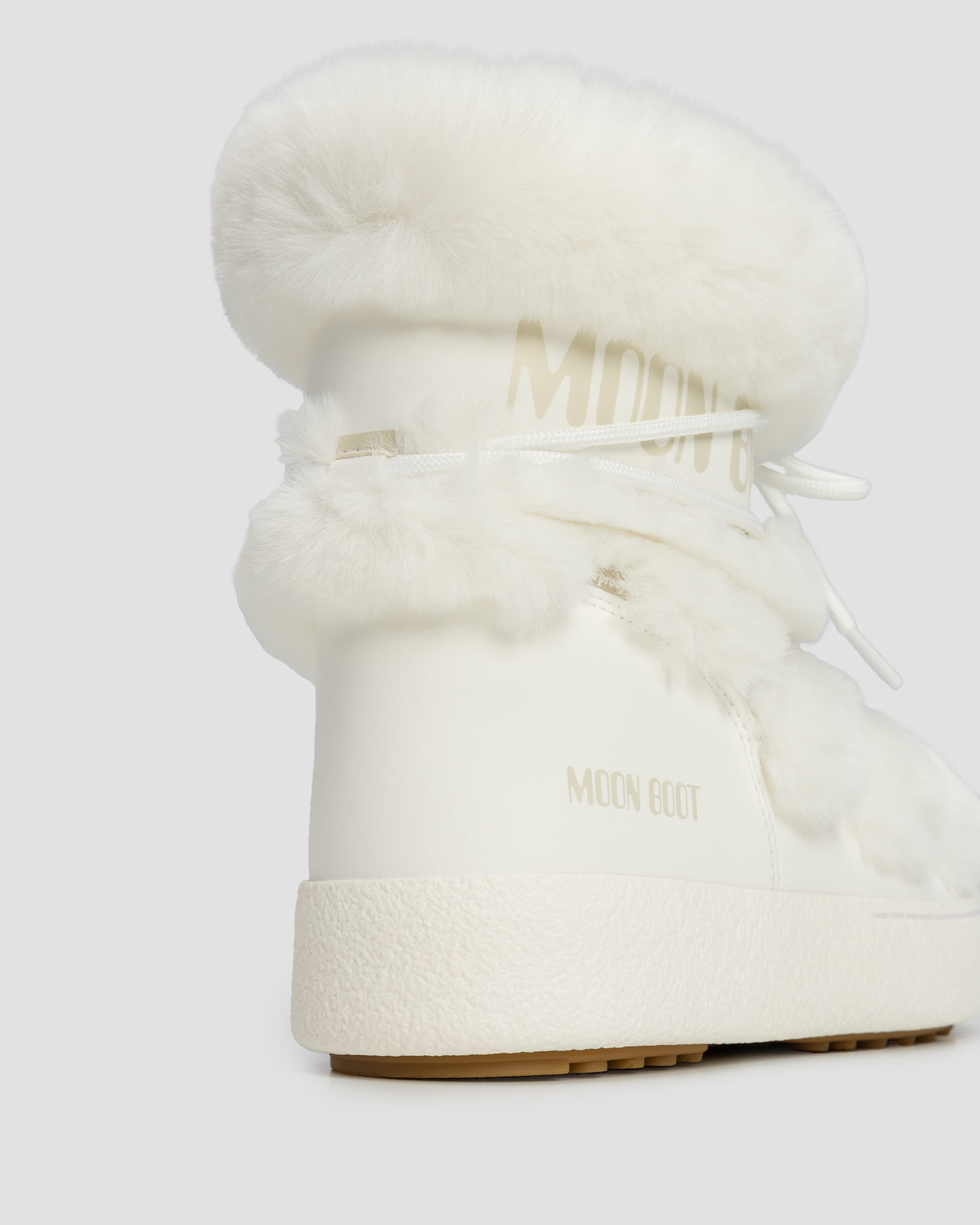 Białe śniegowce z futerkiem damskie Moon Boot Ltrack Faux Fur Wp New
