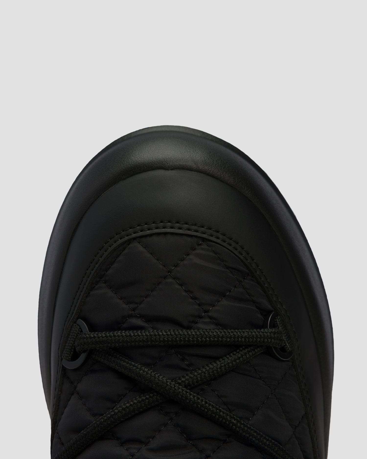 Czarne buty zimowe damskie Moon Boot Mezzaluna Quilted Mid WP