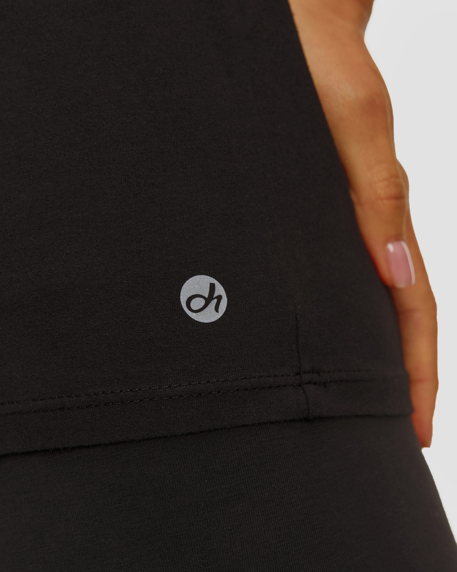 Tricou negru pentru femei Deha